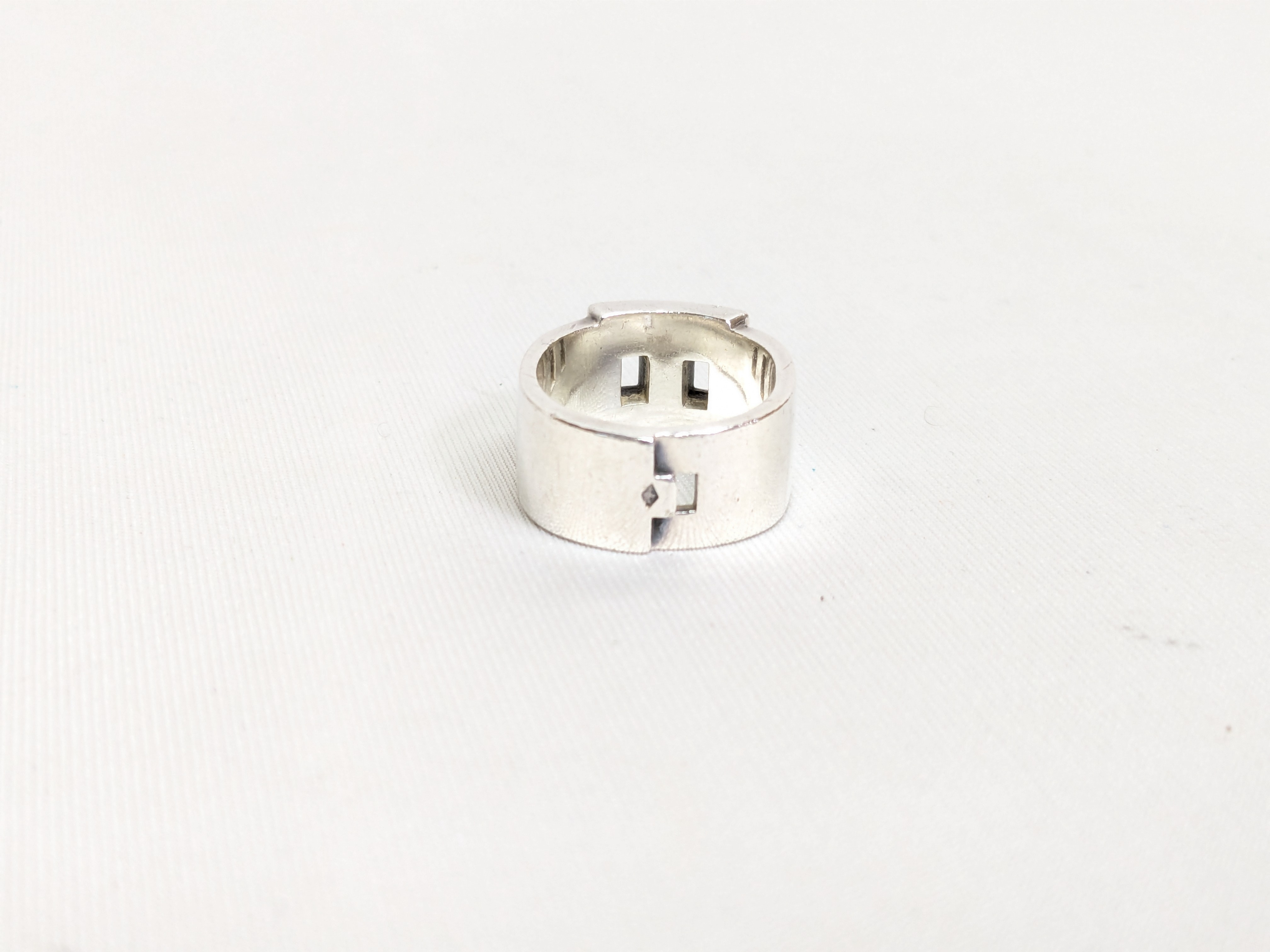 Hercules Ring Ag925/11.4g Engraved 54 Actual Size #12 Ring — view 2