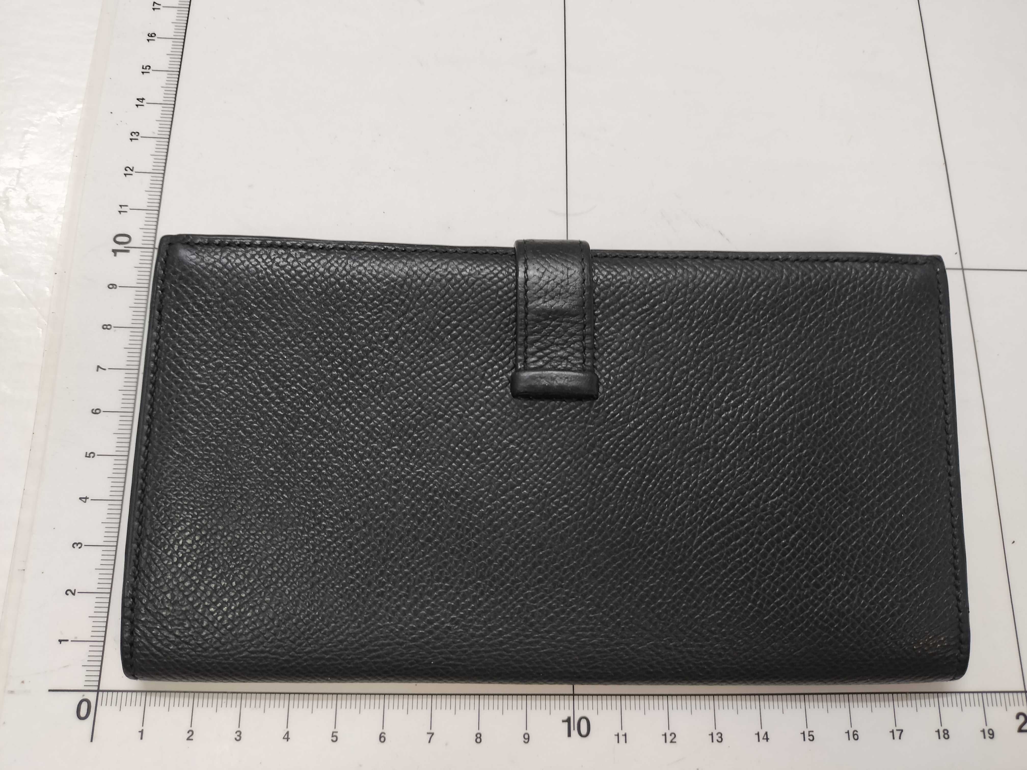 Bearn Soufflé wallet with C stamp — view 2