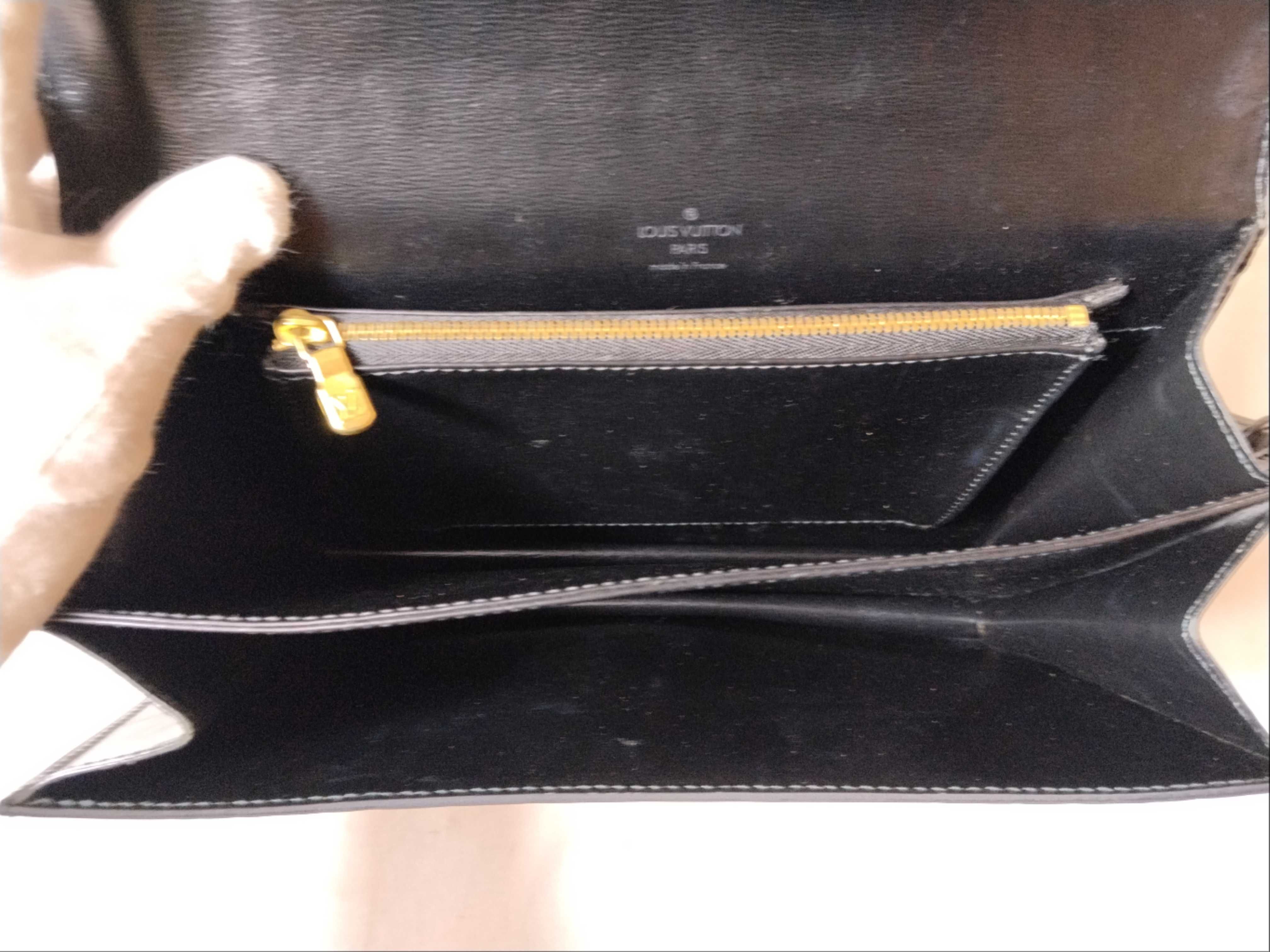 Epi Noir Shoulder Bag — view 11