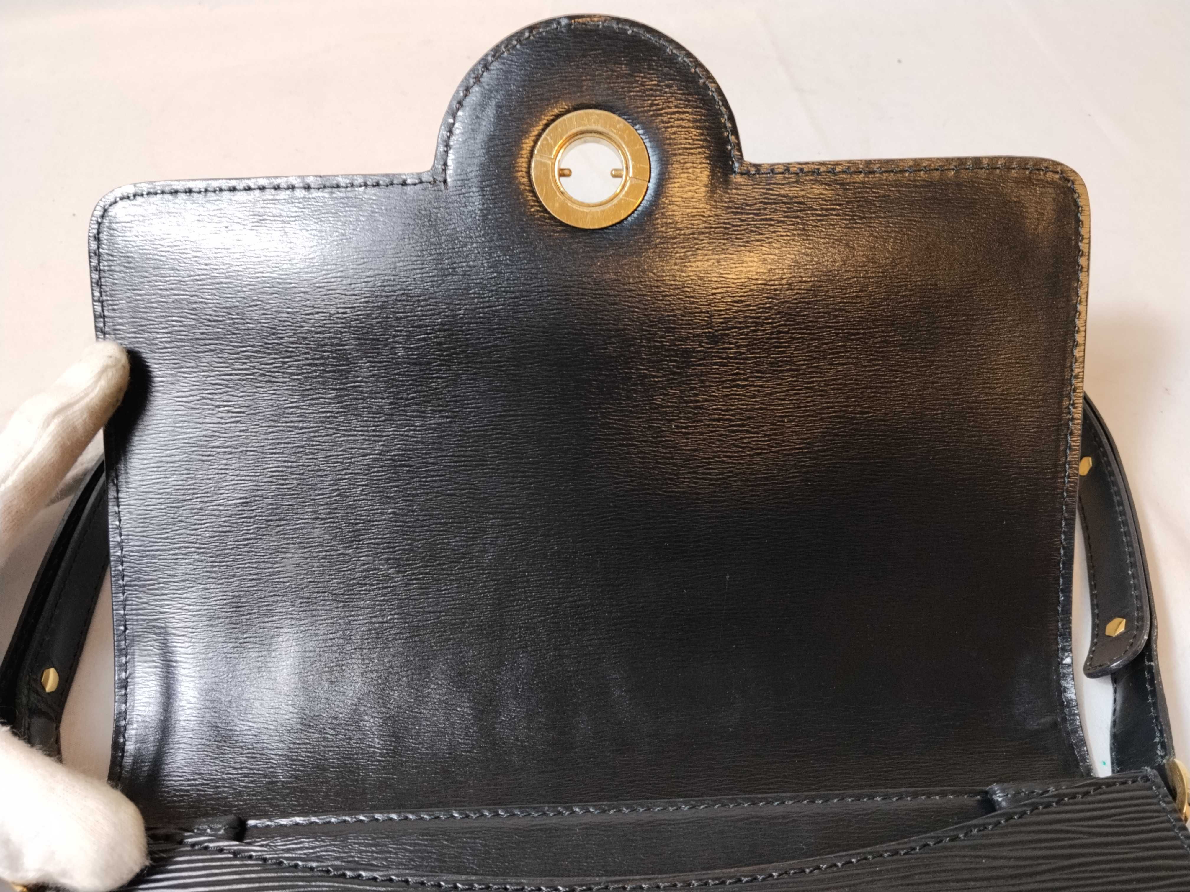 Epi Noir Shoulder Bag — view 8