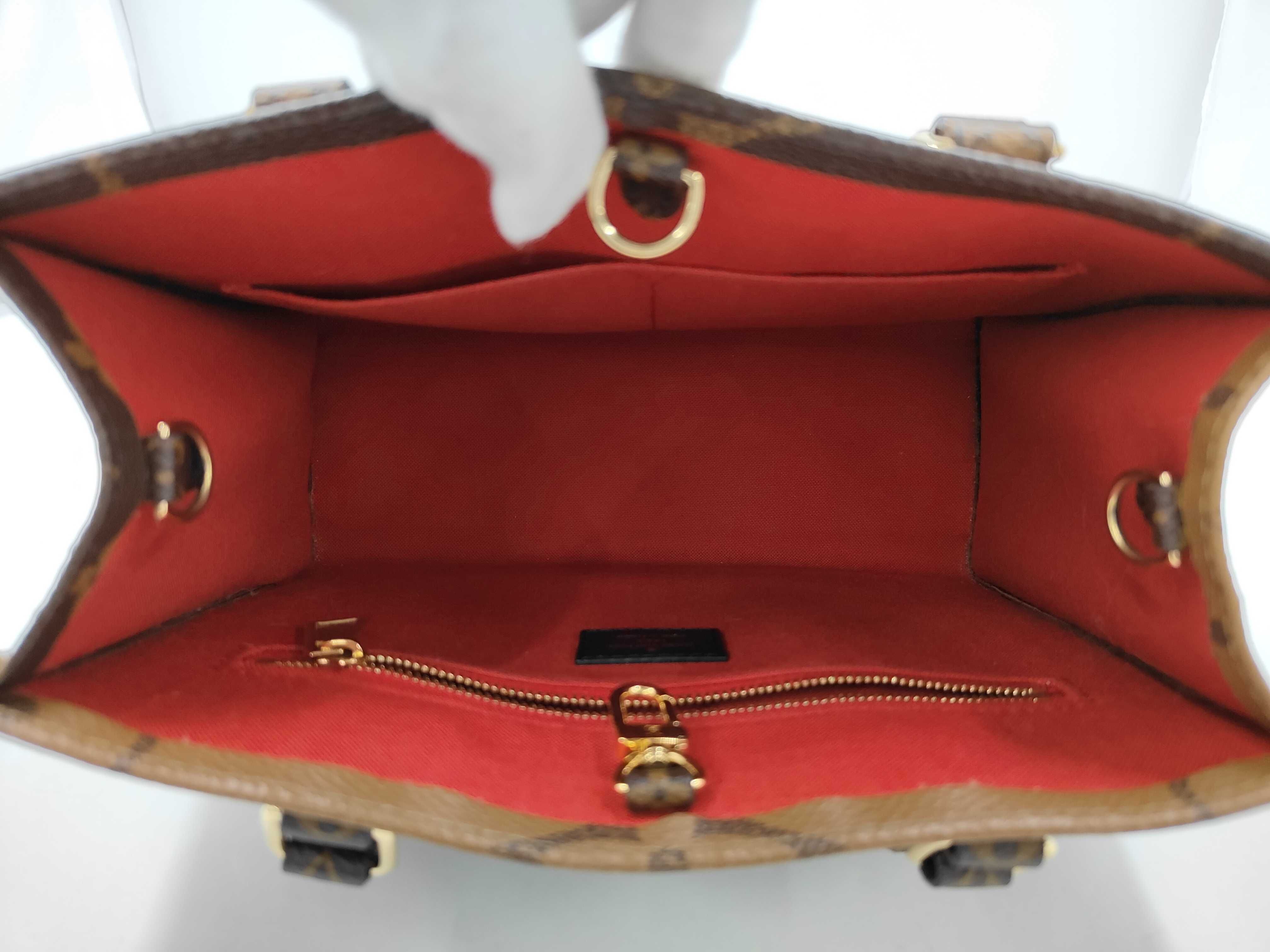 Monogram Giant Reverse OnTheGo PM M46373 Handbag — view 8