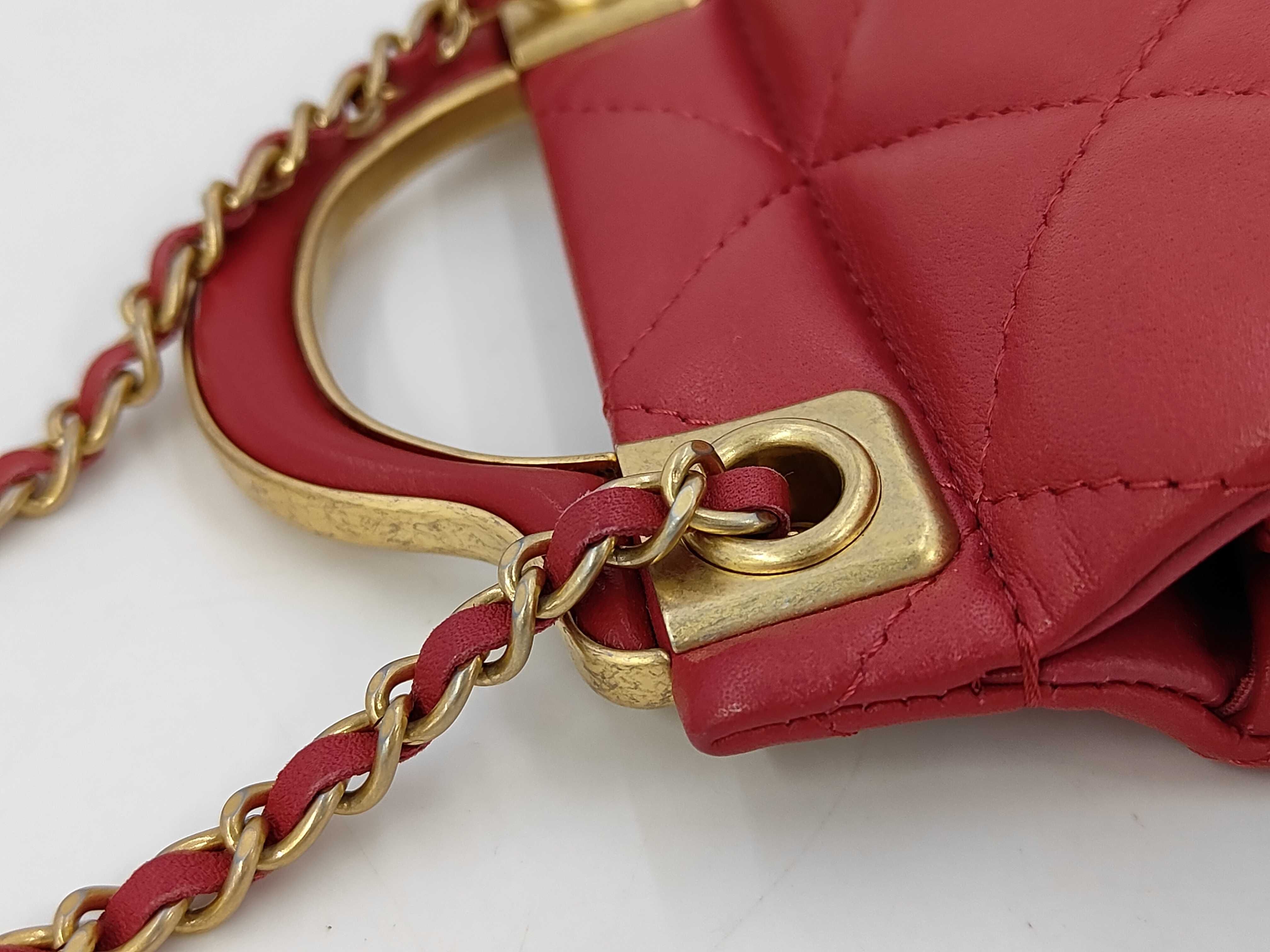 Matelassé Chain Shoulder Bag — view 5