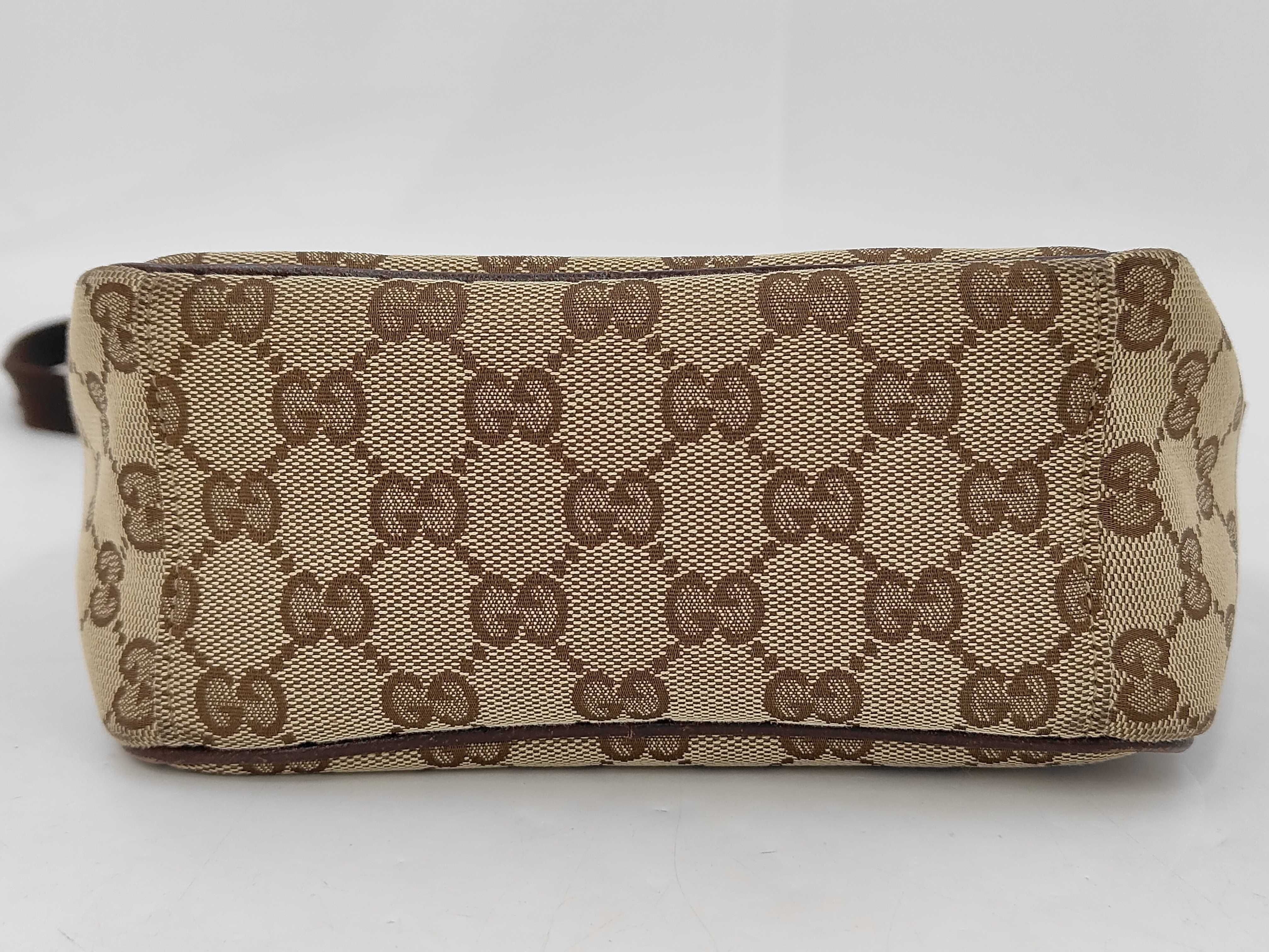 GG Canvas 122759 Shoulder Bag — view 6