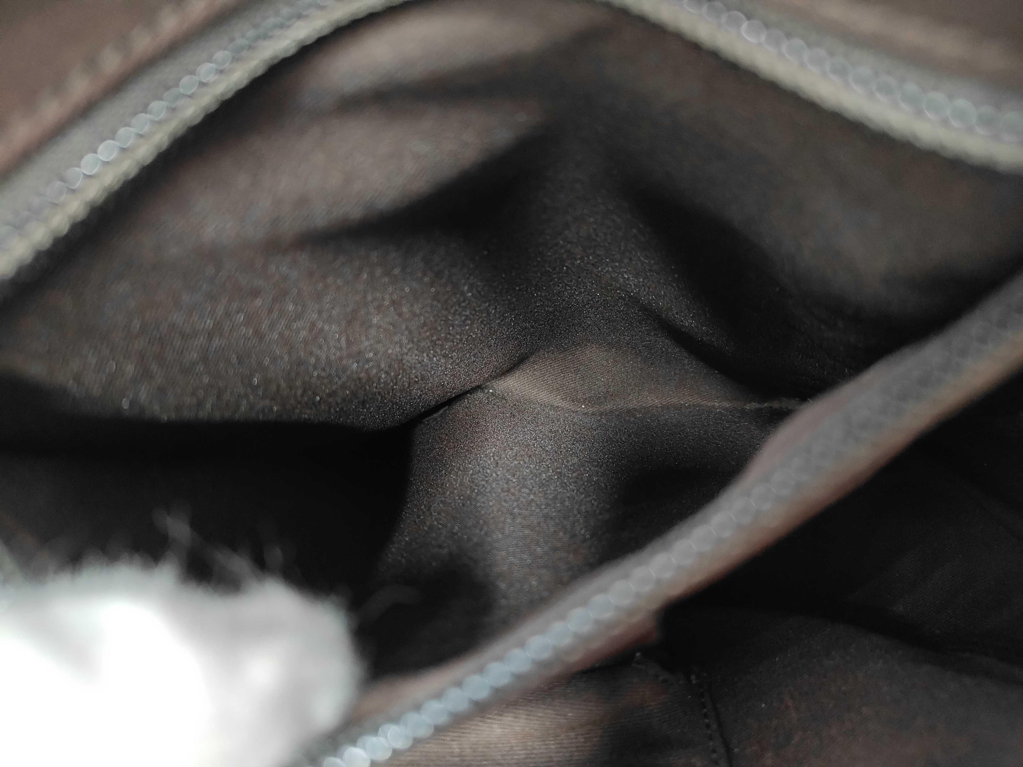GG Canvas 122759 Shoulder Bag — view 9