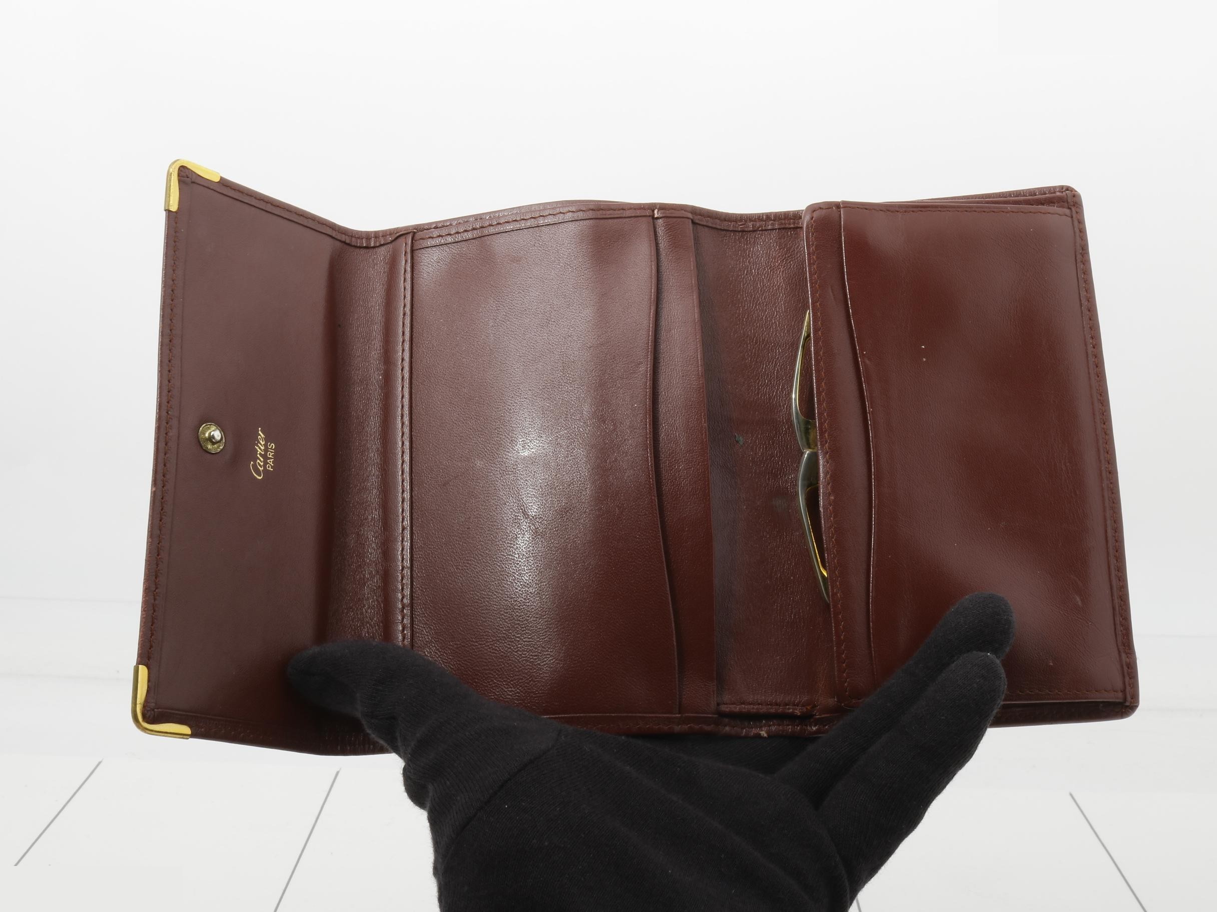 Must Tri-fold Wallet — view 4
