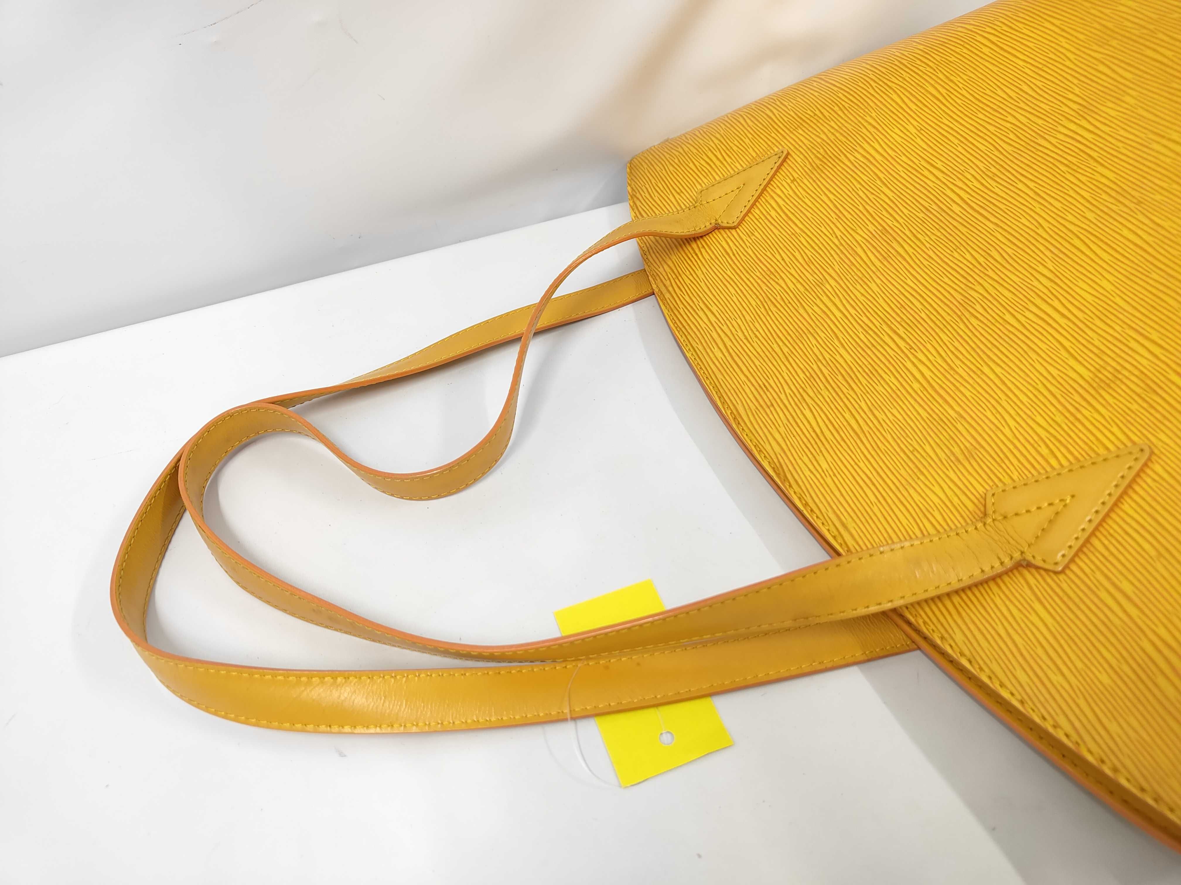 Epi Saint Jacques Shopping M52269 Tote Bag — view 5