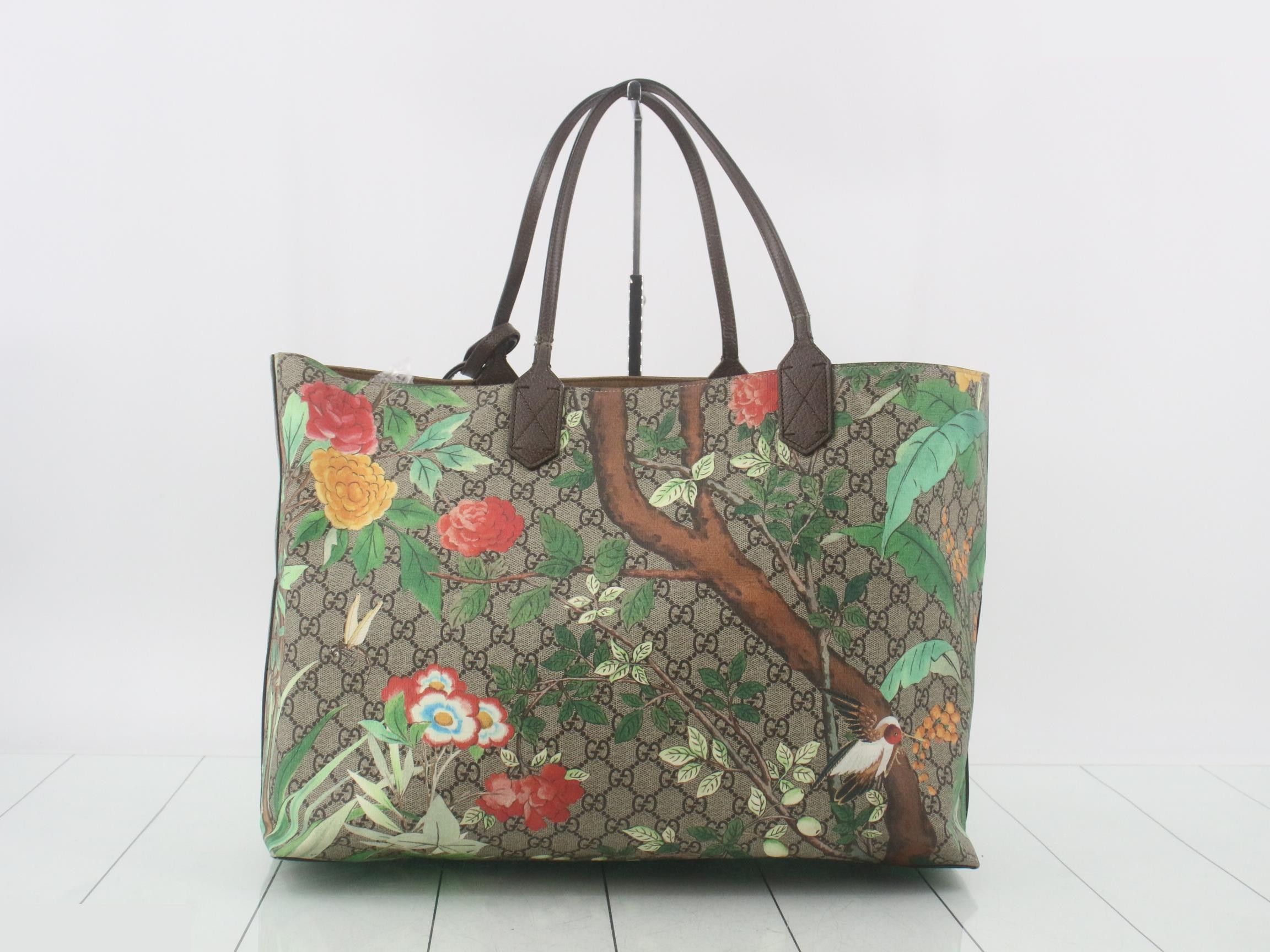 GG Supreme Floral Reversible Tote Bag — view 2