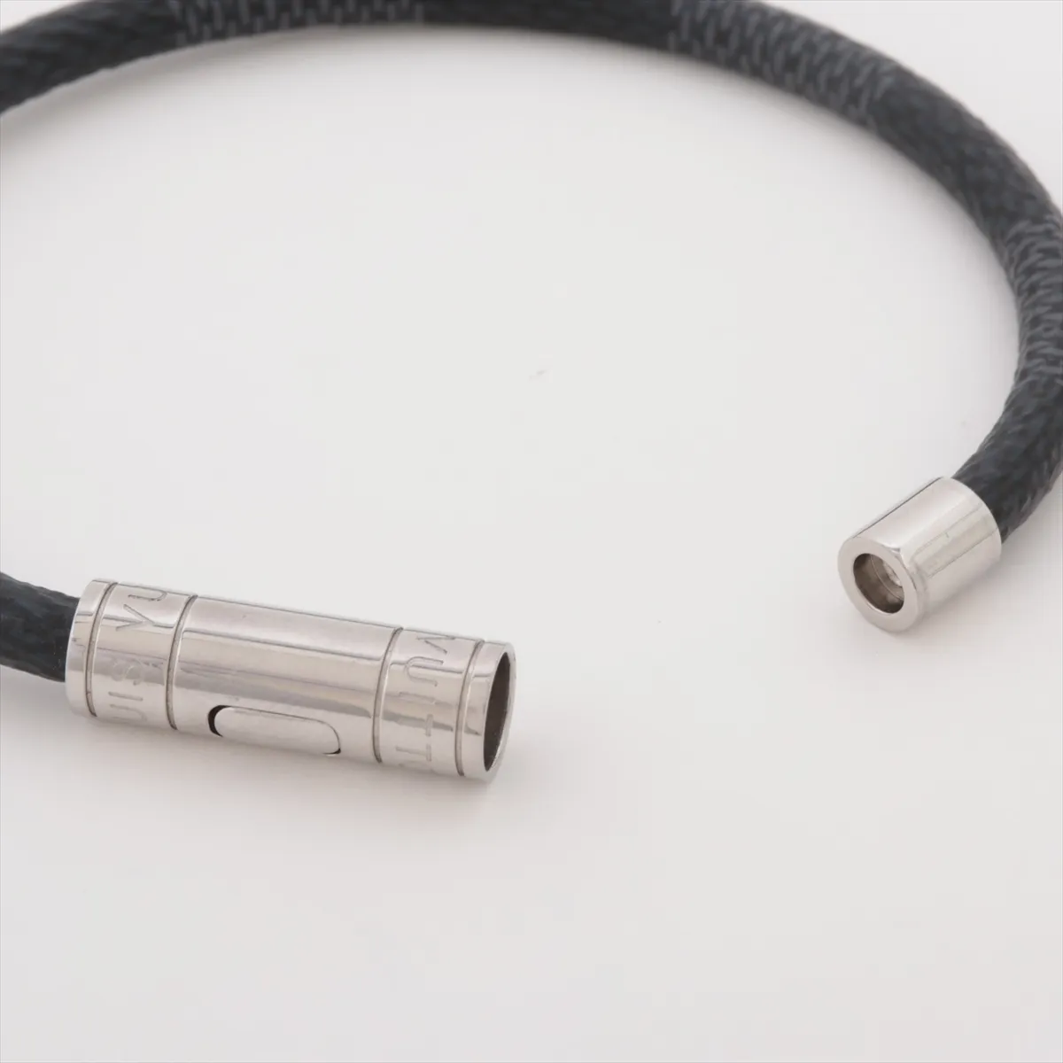 M8152E Bracelet Keep It Trunk BC5204 Bracelet PVC x Leather Black x Silver — view 5