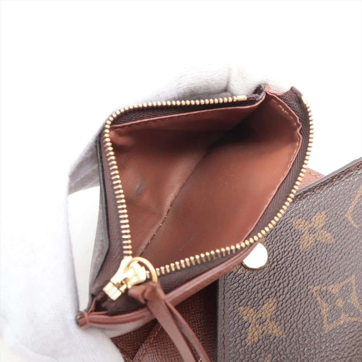 Monogram Portefeuille Victorine M62472 FH0211 Brown Compact Wallet — view 6