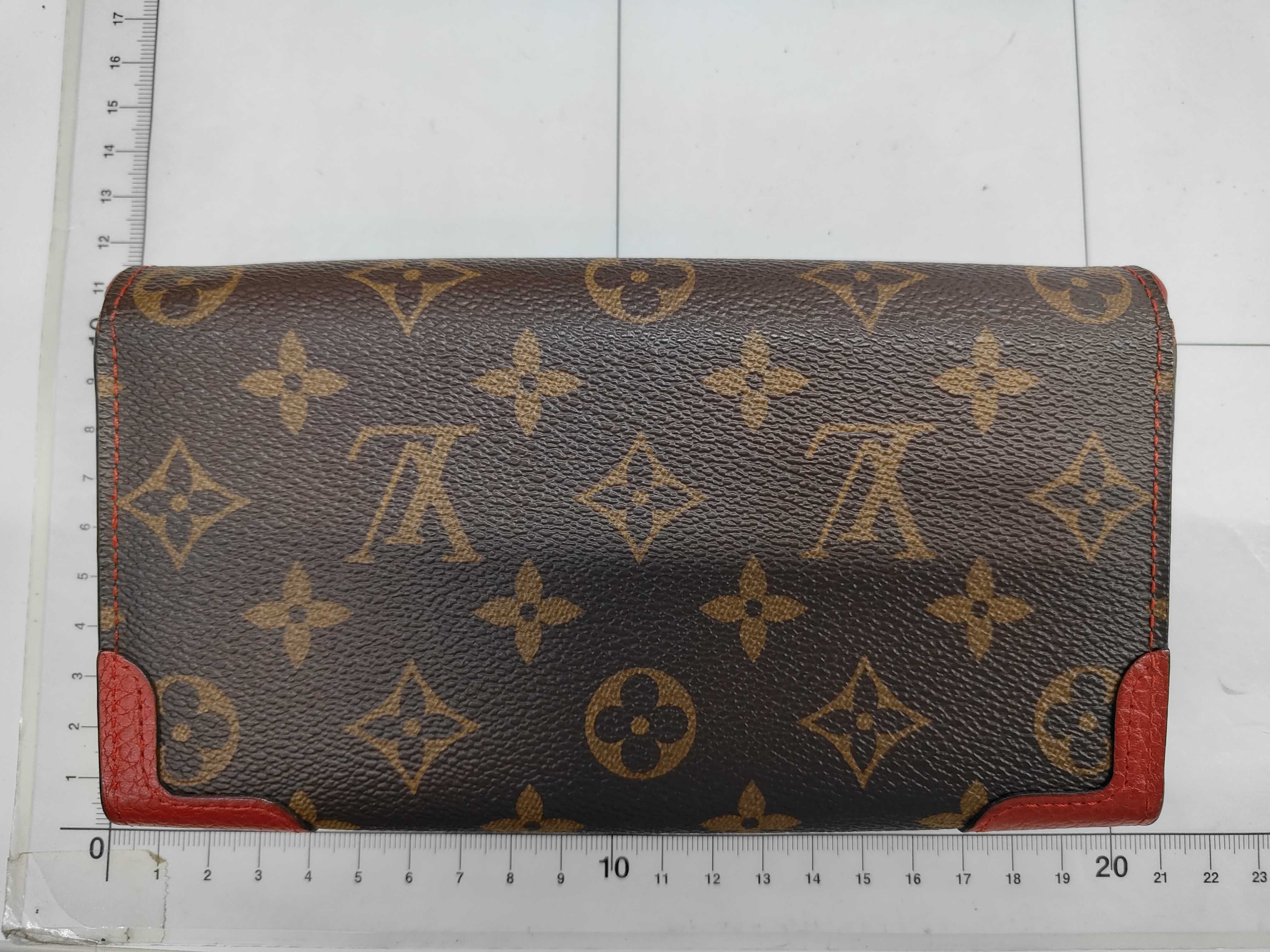 Retiro Long Wallet — view 2