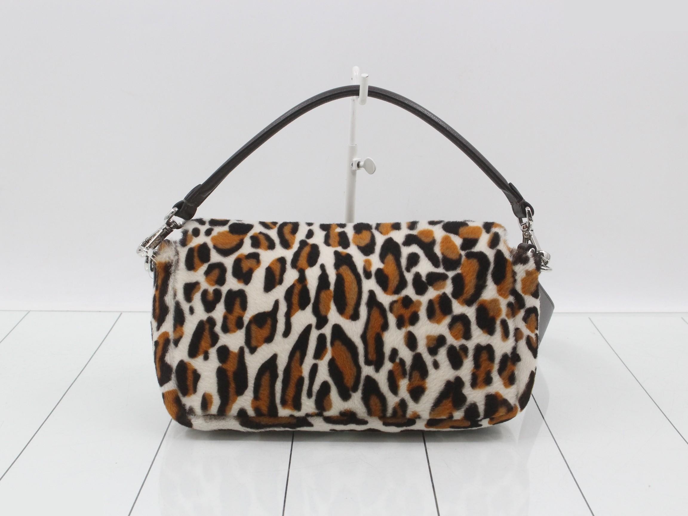 Leopard print baguette 2-way shoulder bag, calfskin, brown. — view 2