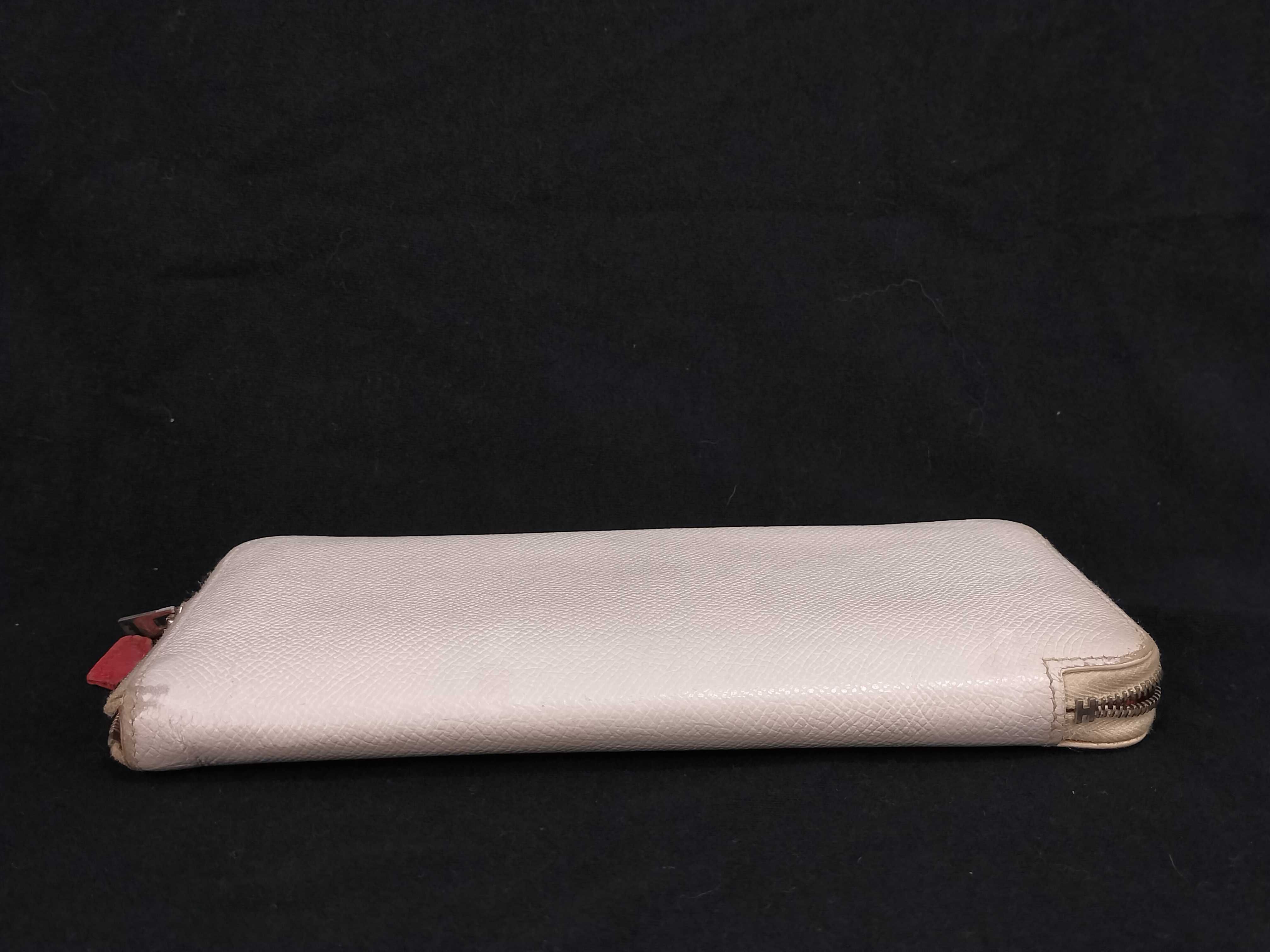 wallet — view 3