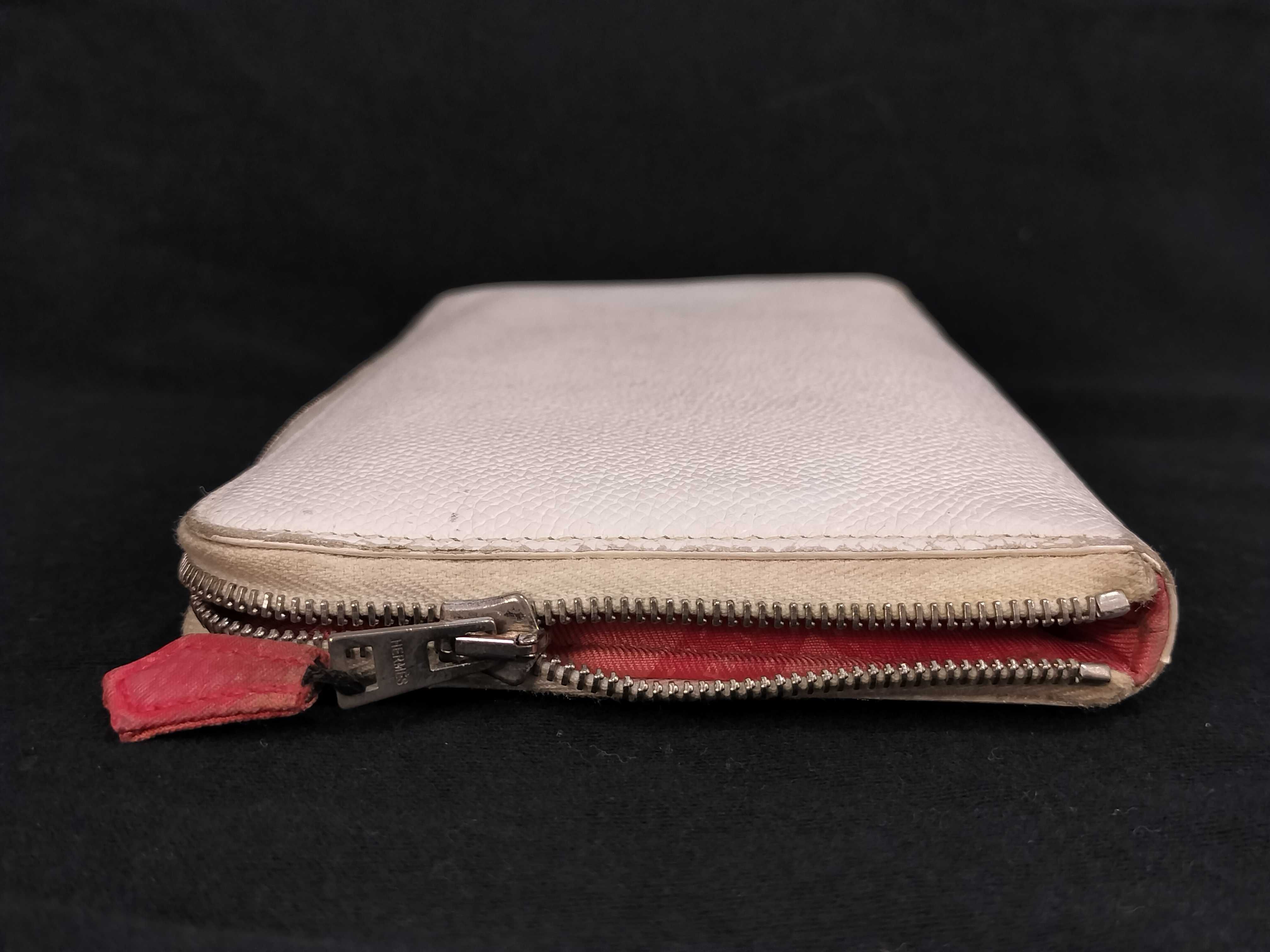 wallet — view 5