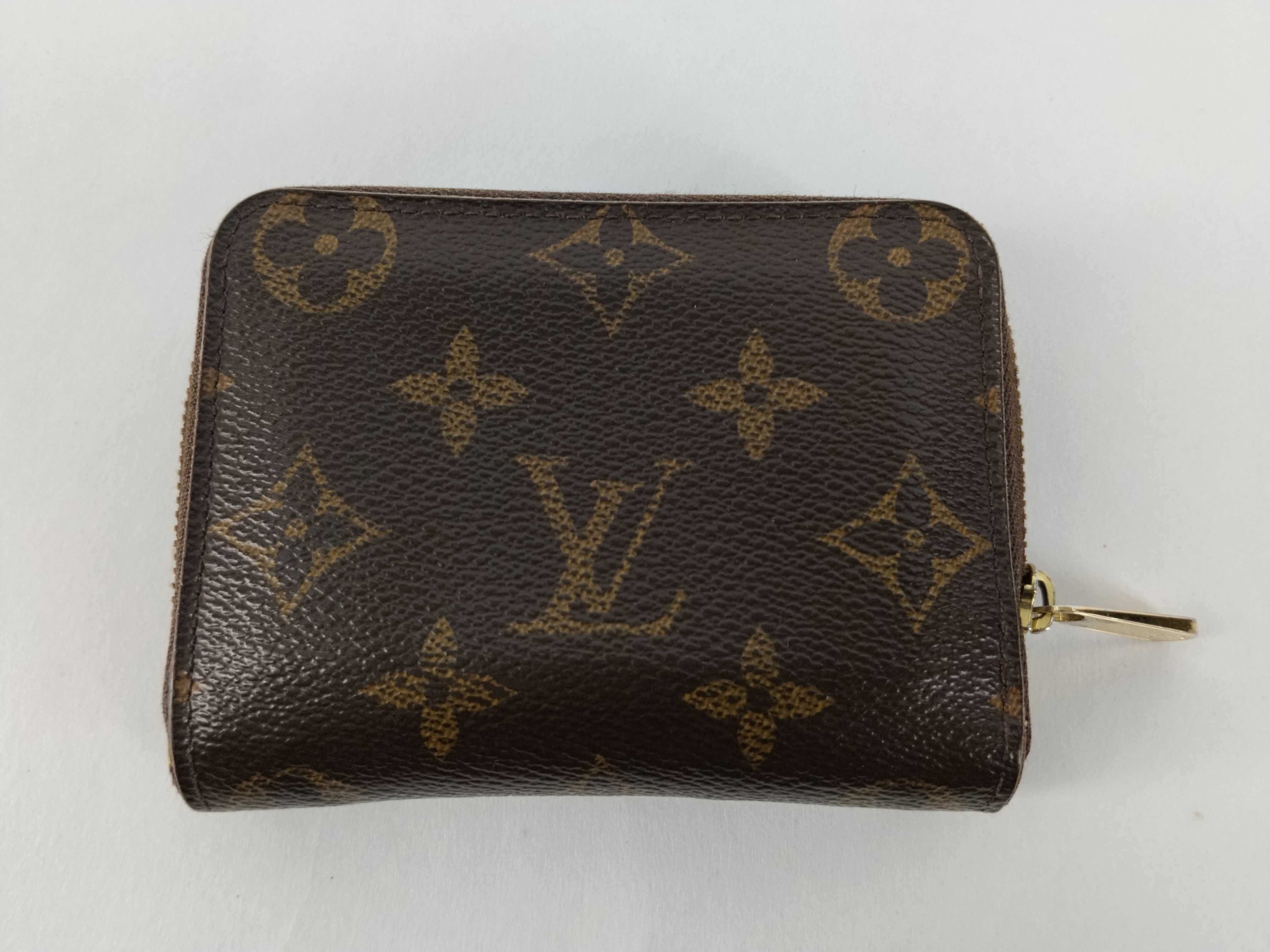 Monogram LV Coin Case Wallet