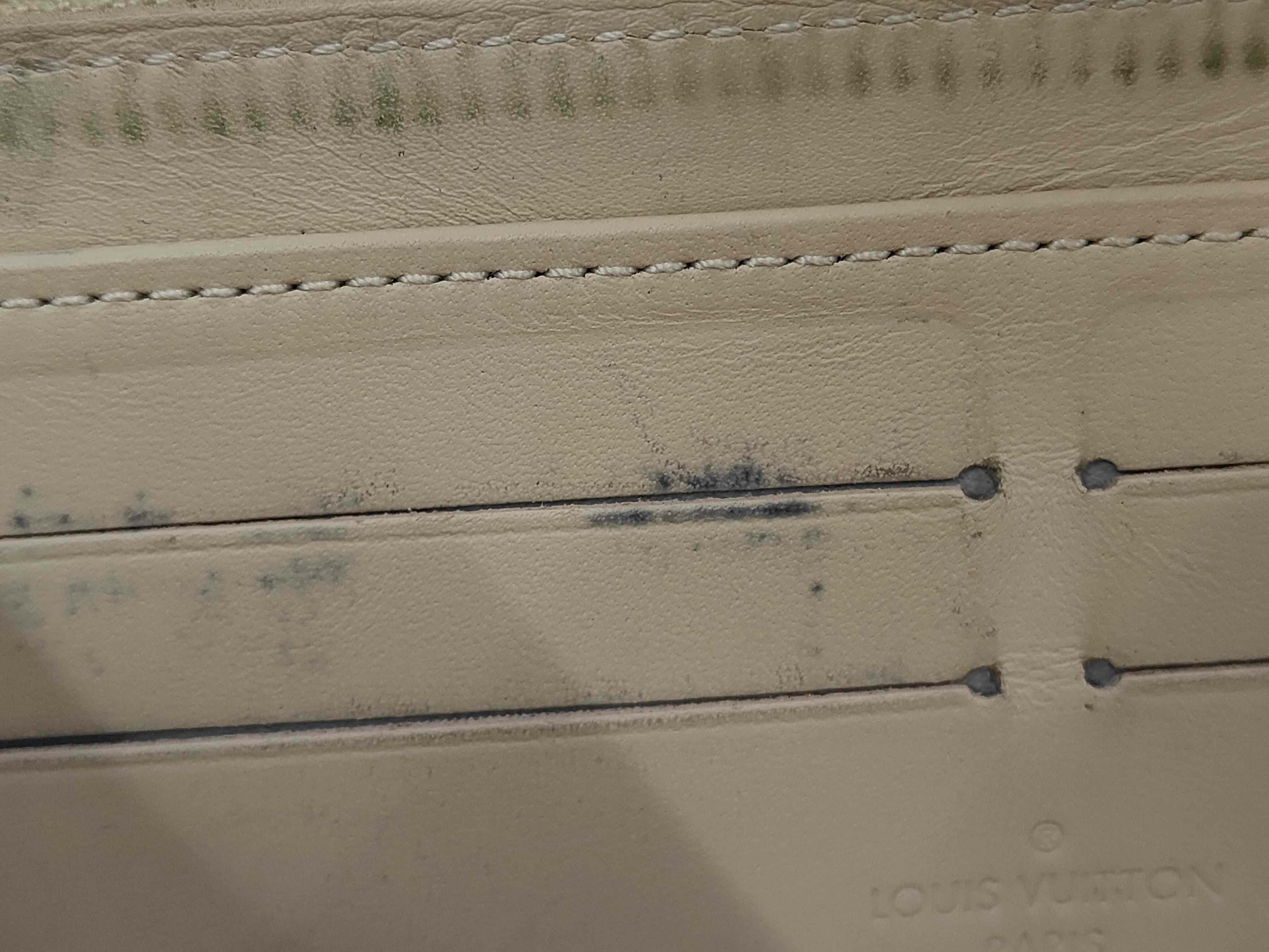wallet — view 8