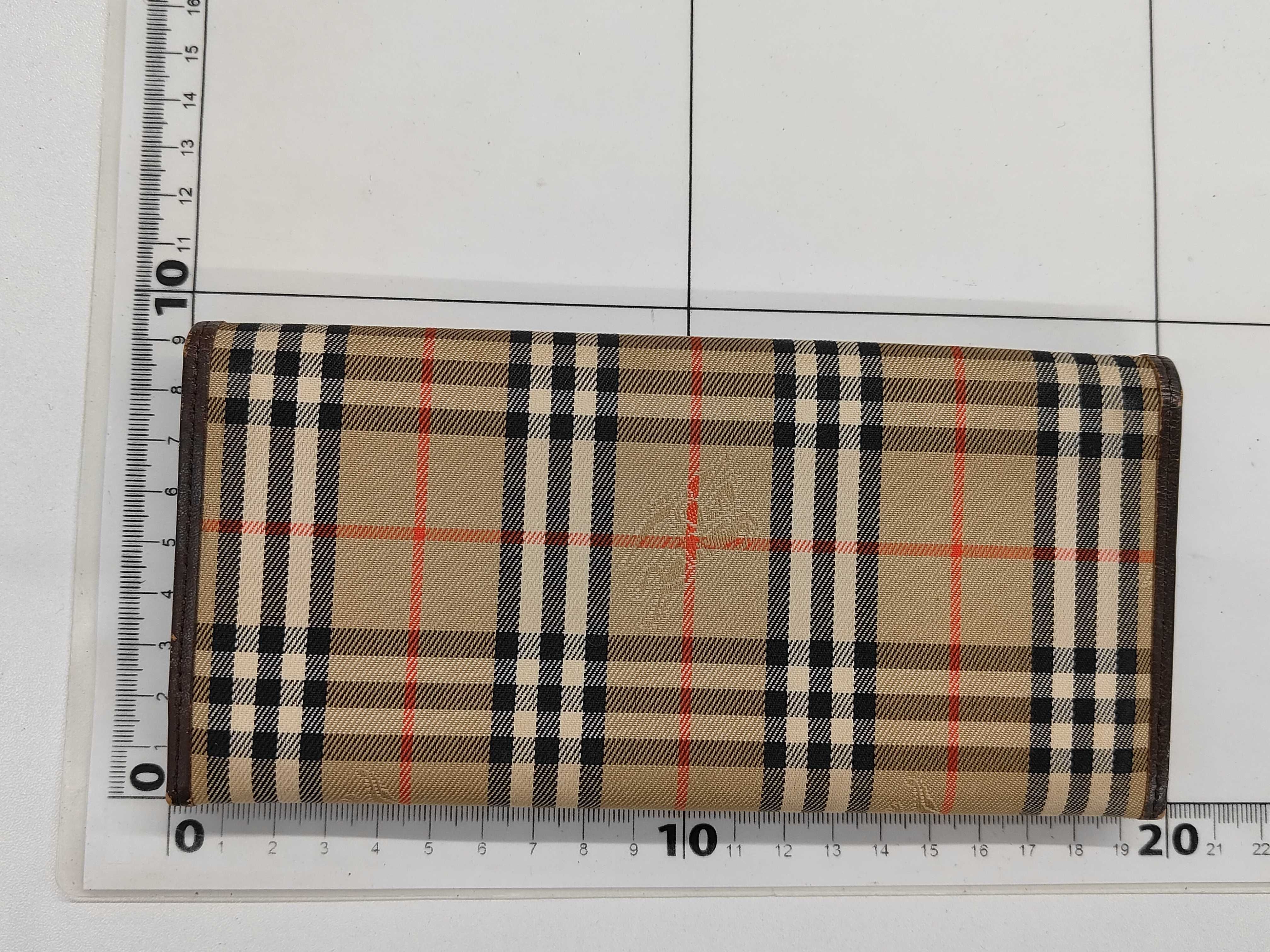 wallet — view 2