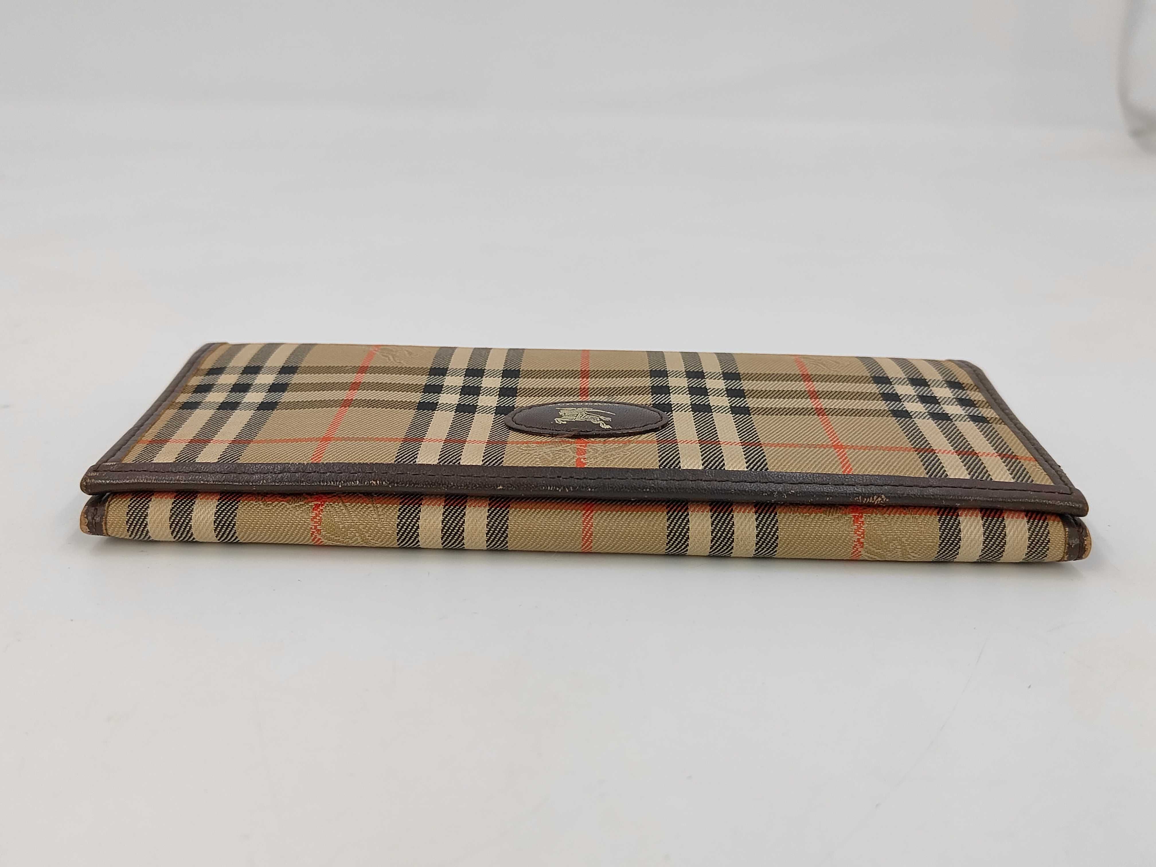 wallet — view 3