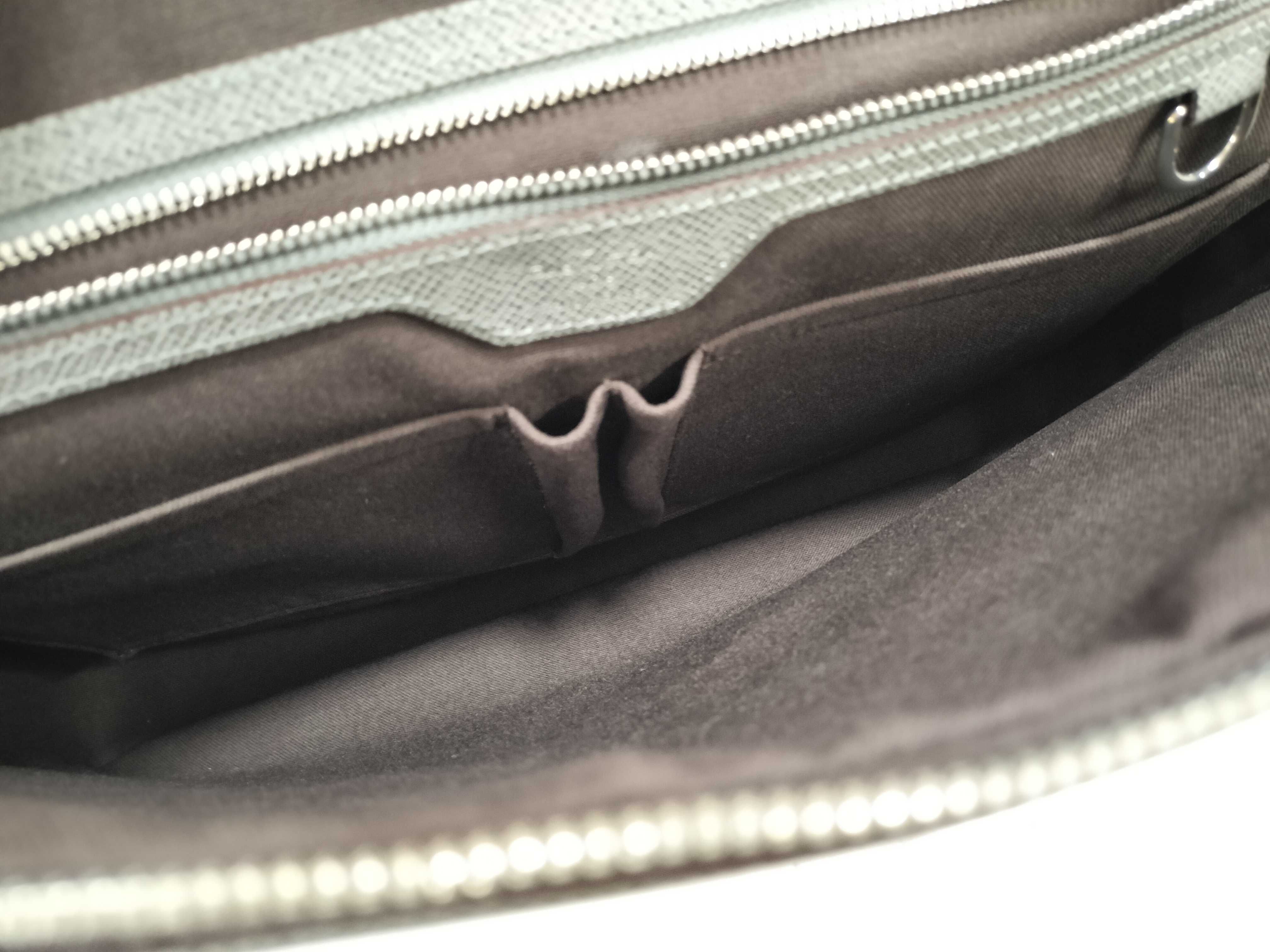 Taiga Vuitton Taiga Vasili PM M32641 RI4191 Business Bag — view 11
