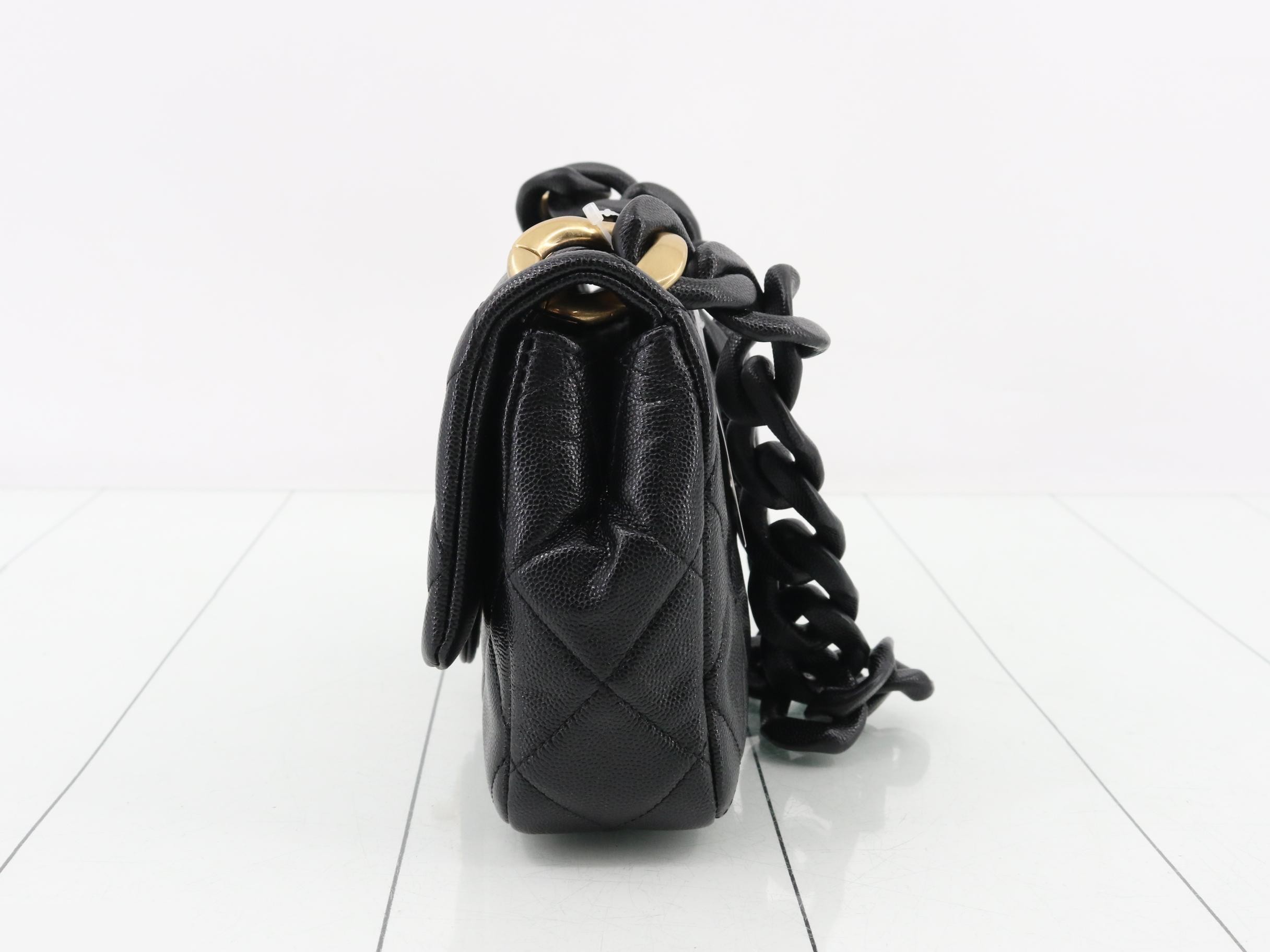 Matelassé Caviar Skin Semi-Shoulder Bag — view 3