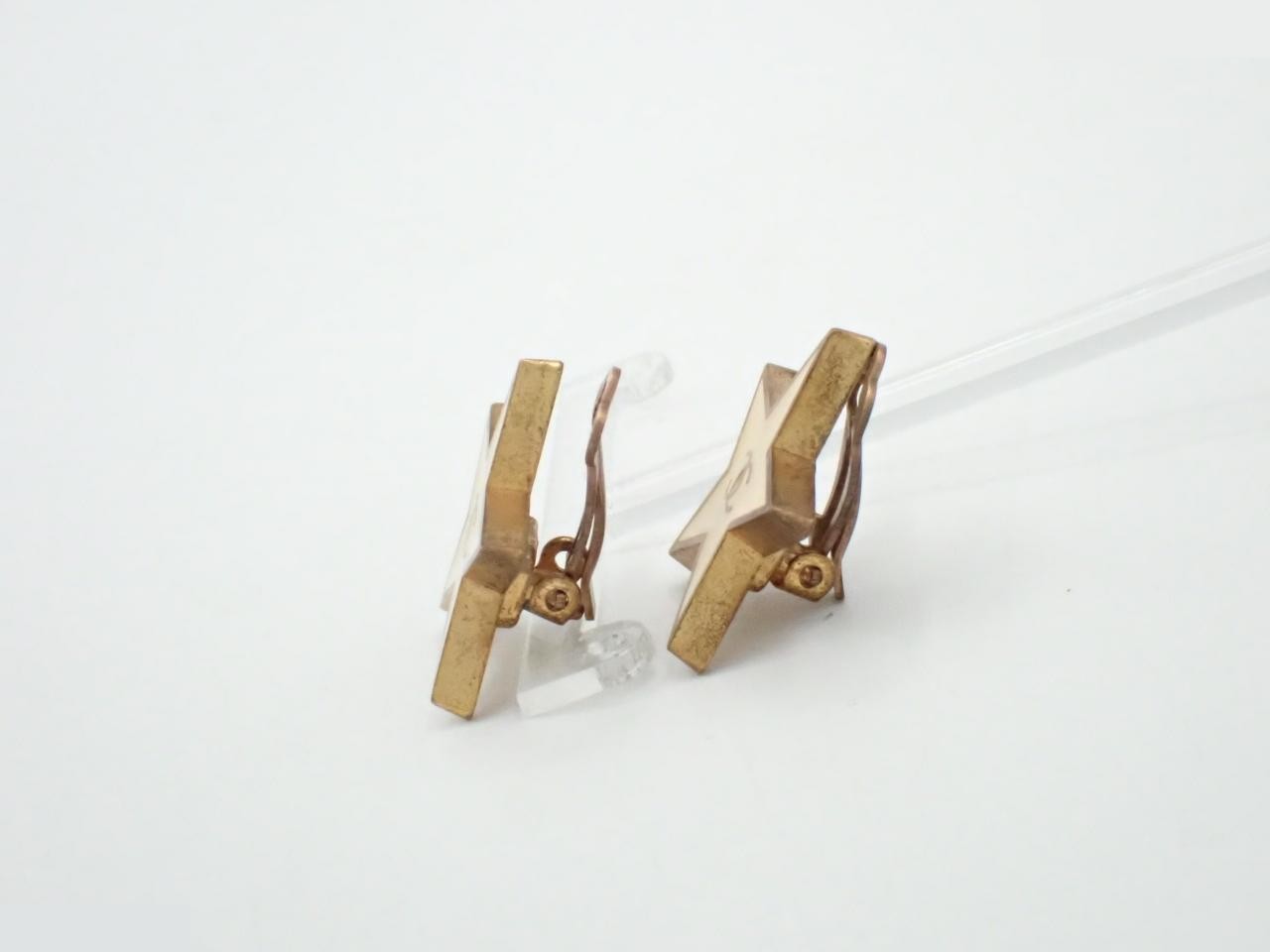 Earrings (with comment) — view 3