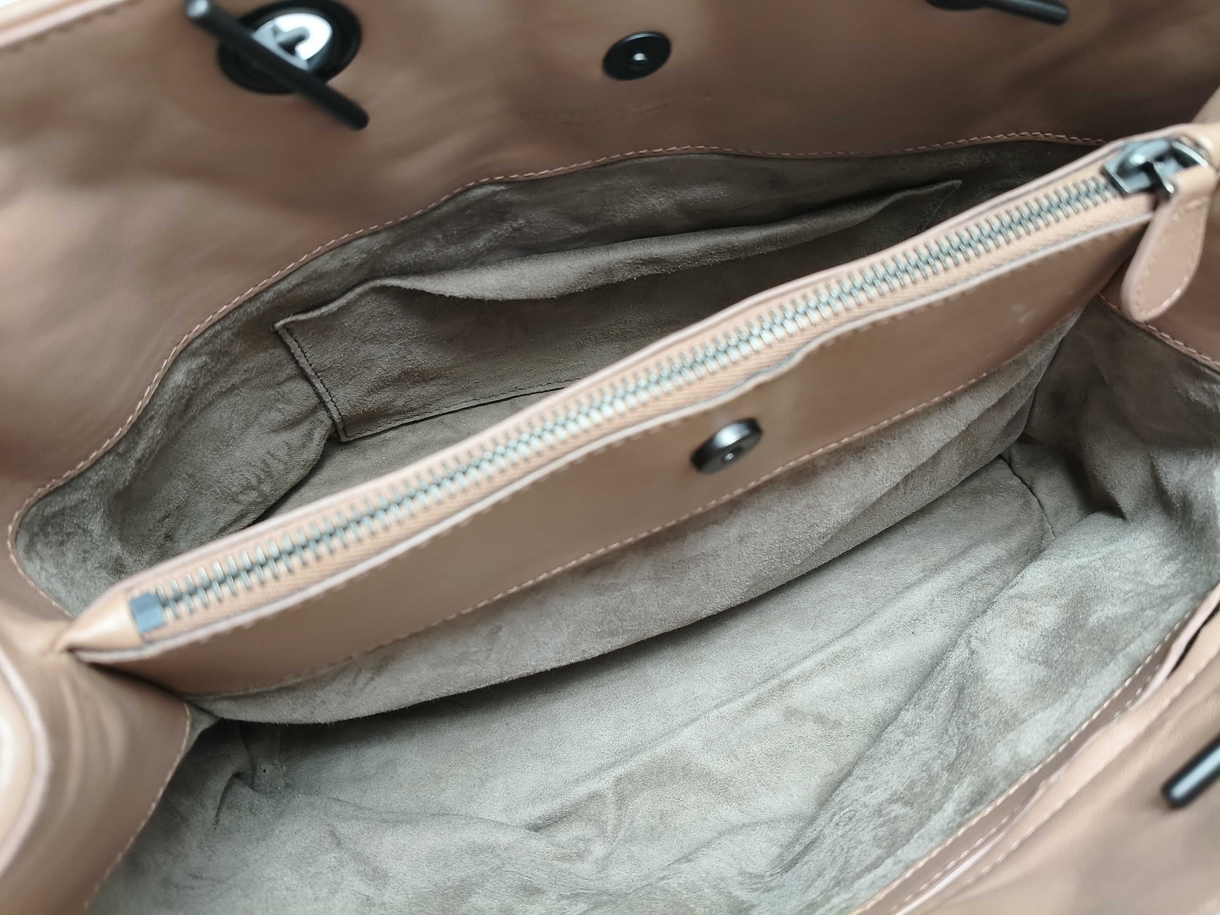 Intrecciato Bottega Veneta Tote Bag — view 9