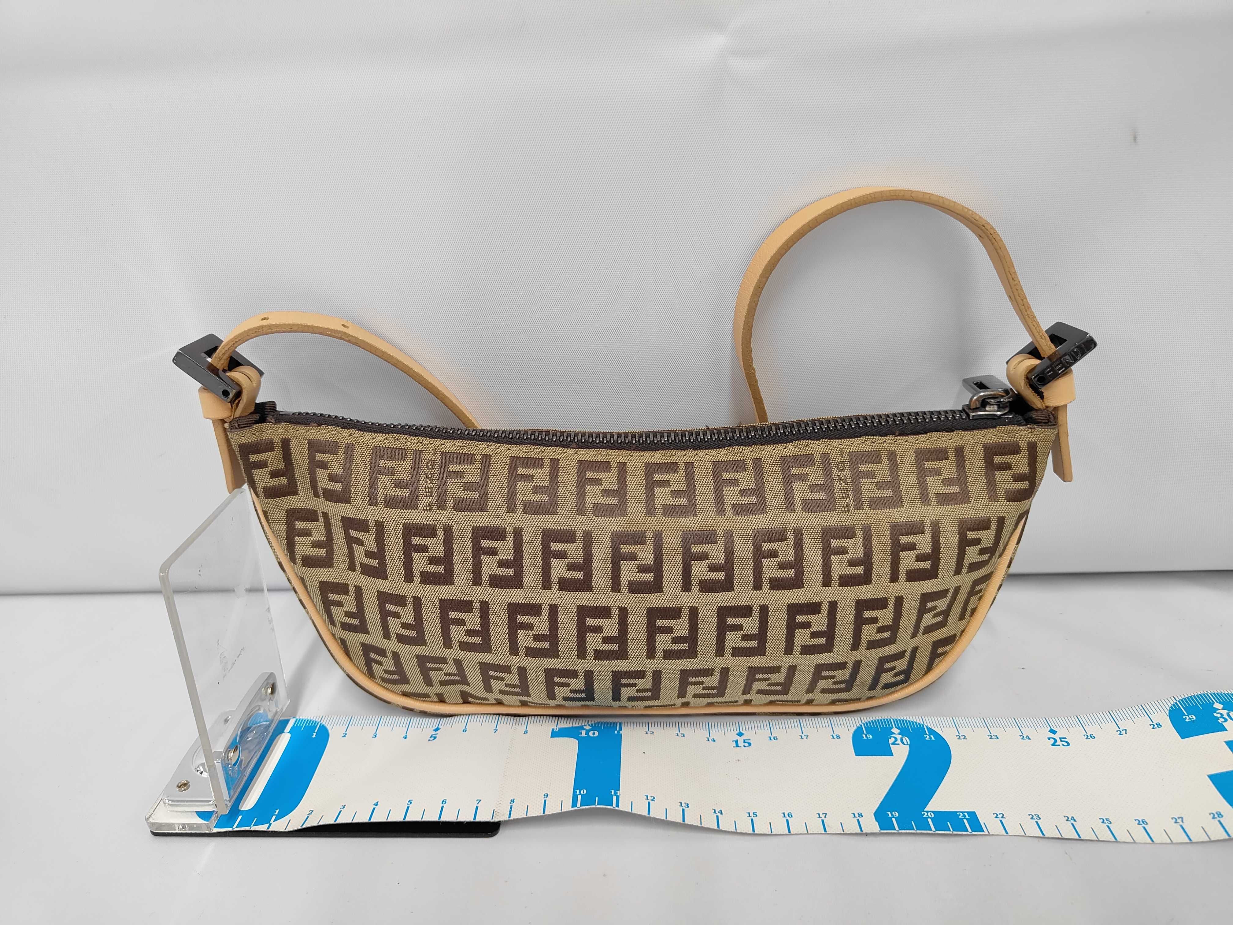 Zucchino Shoulder Bag — view 2