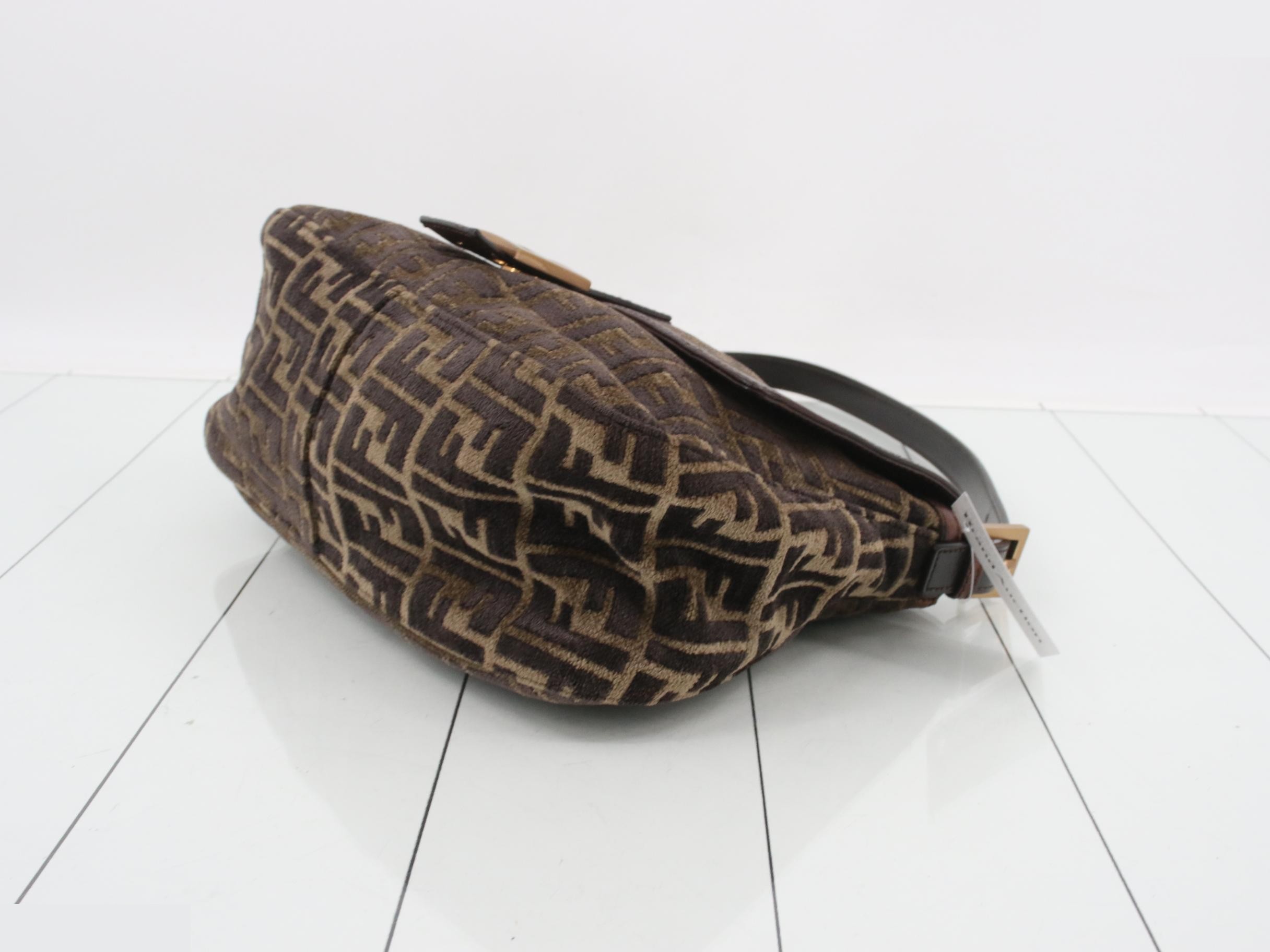 ZUCCA Mamma Bucket Jacquard x Leather — view 6