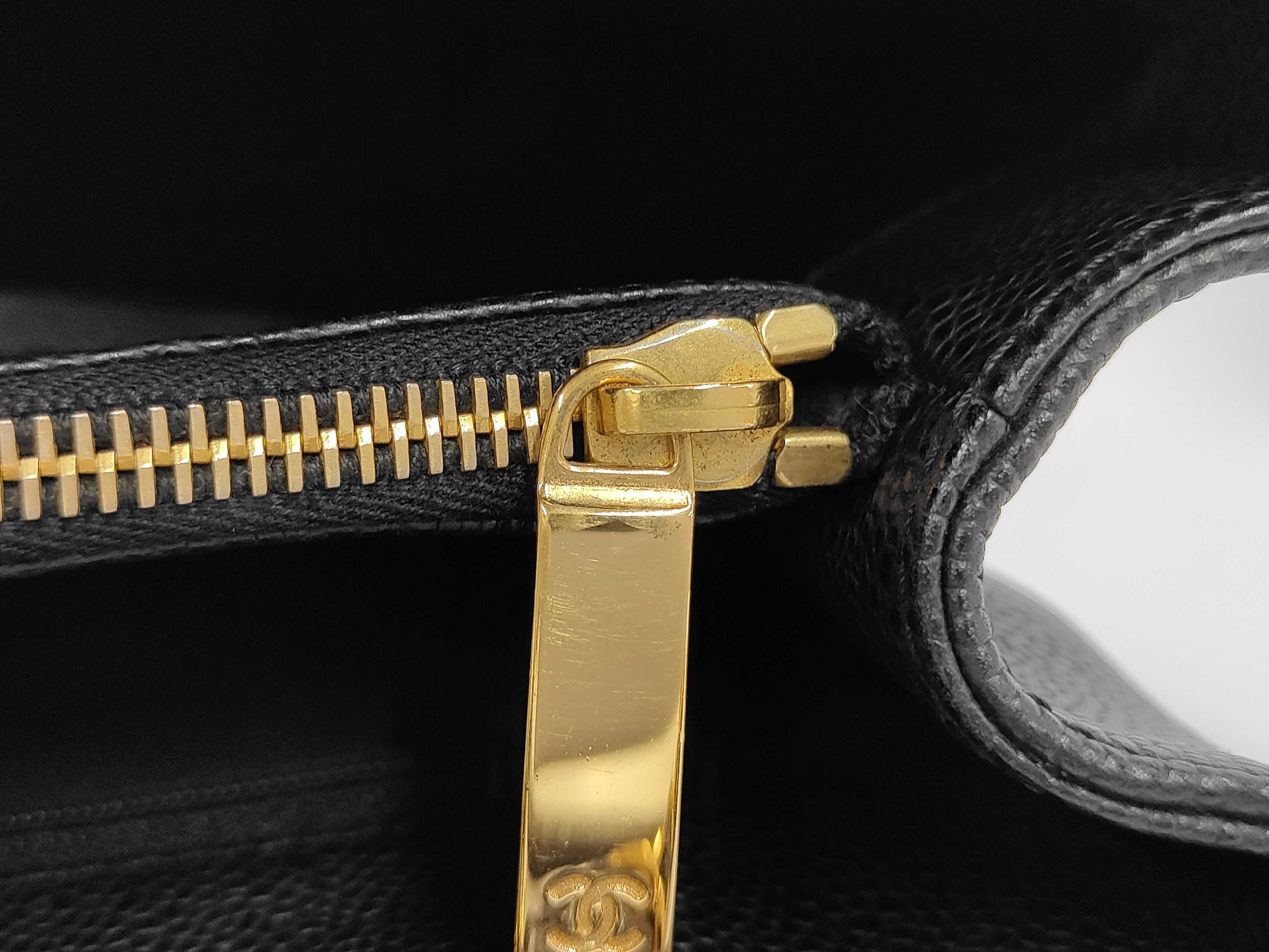 GST Caviar Leather Tote Bag with Chain, Serial Number 14 (with original seal), Black Leather Tote Bag — view 9