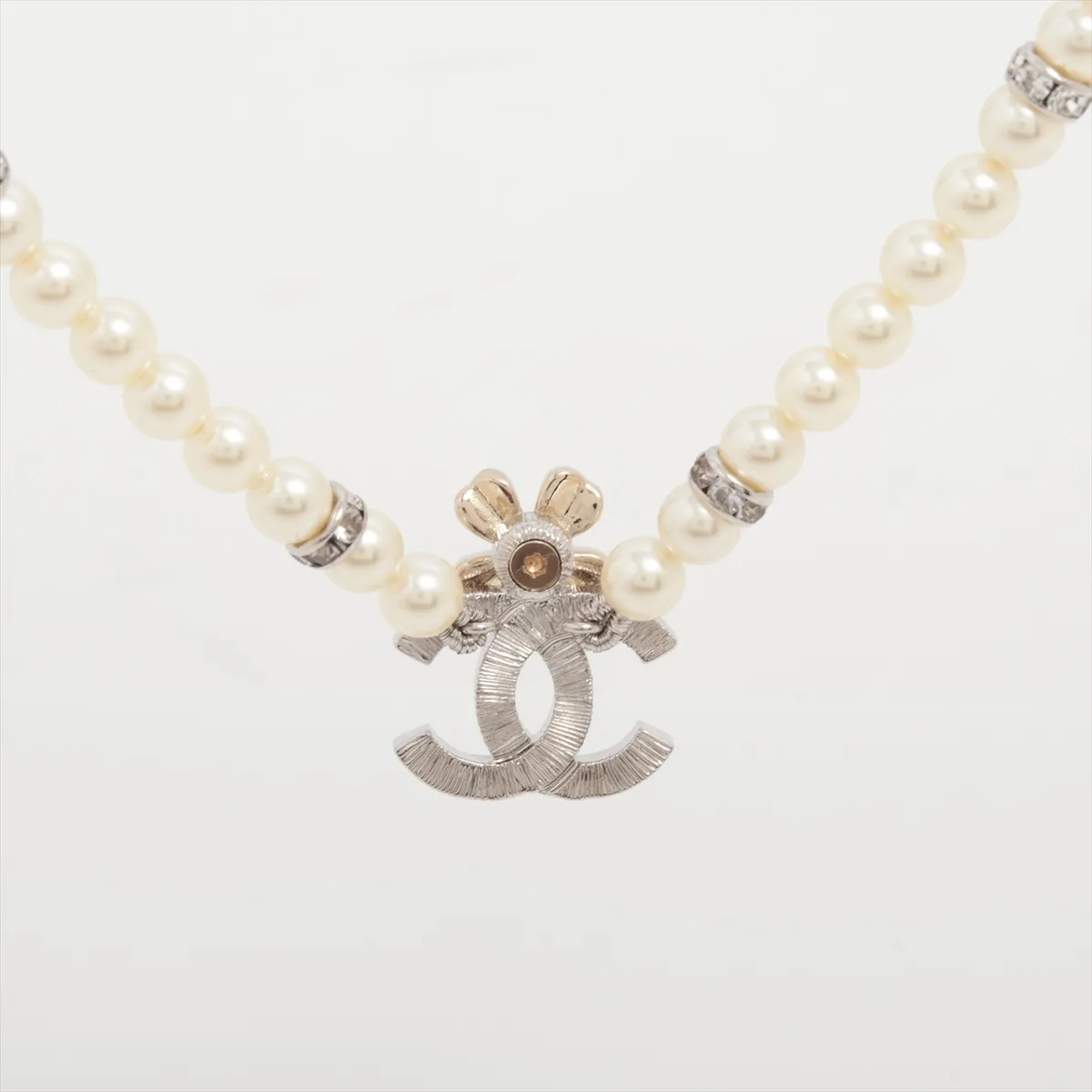 Coco Mark Clover B24K Necklace, GP x Rhinestone x Faux Pearl, Silver, — view 2