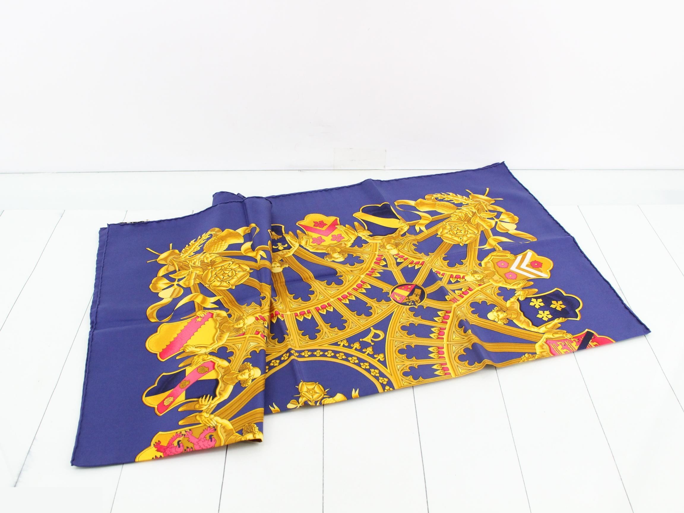 Hermès silk scarf — view 3