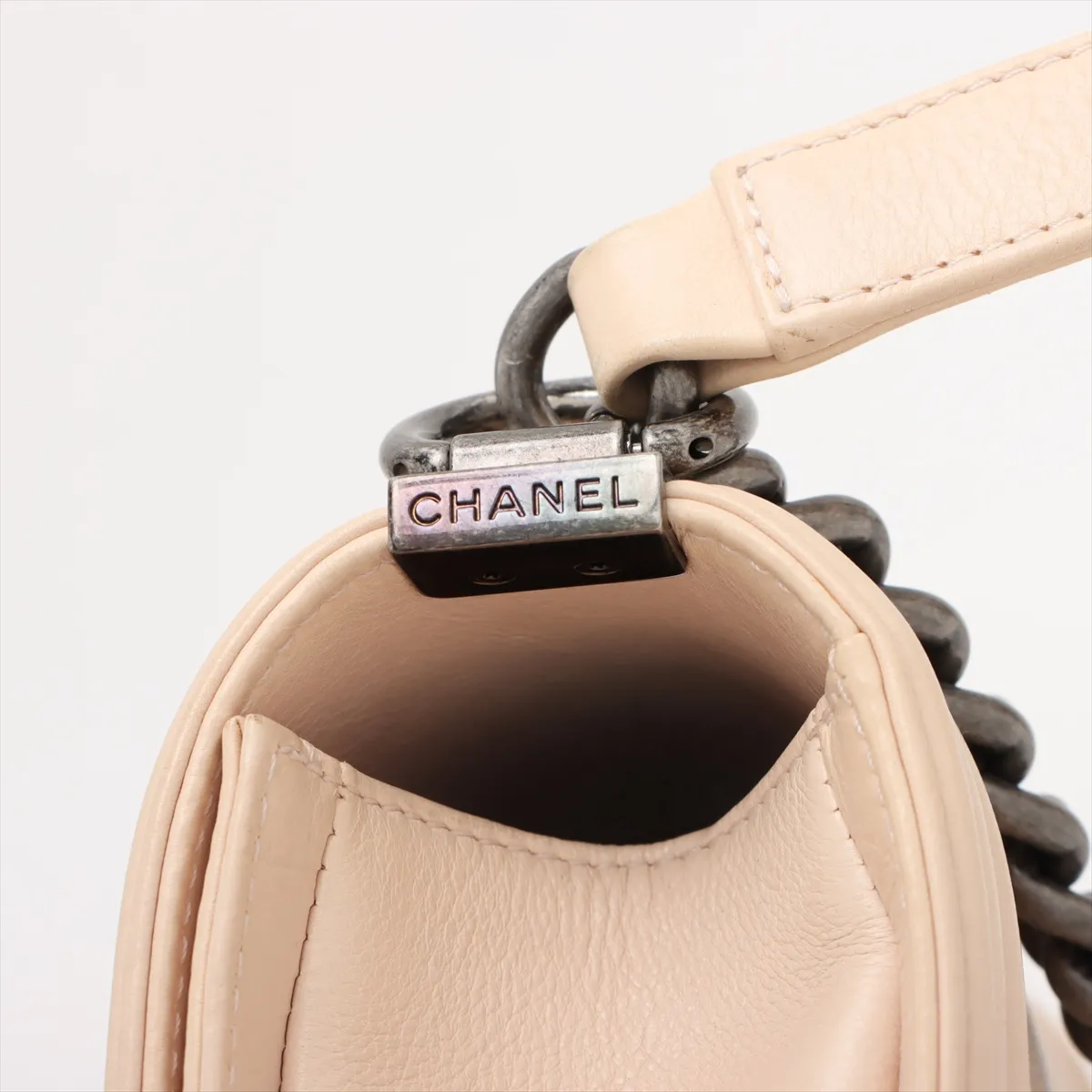 Boy Chanel 20 Small Lambskin Chain Shoulder Bag Beige Gunmetallic Hardware 18770162 18th Series A67085 — view 11
