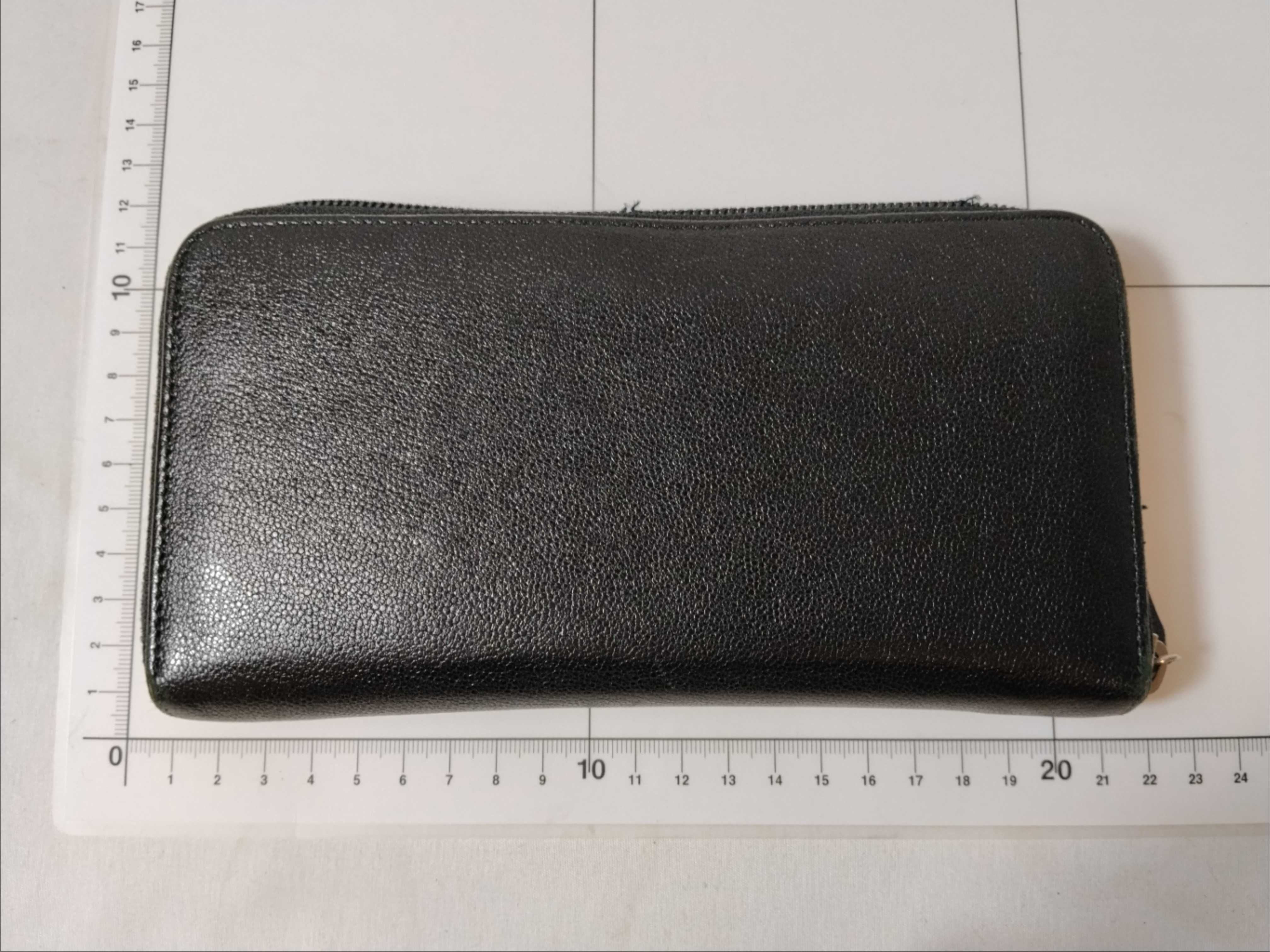 Coco Button/Caviar Skin/Round Zip/Long Wallet — view 2