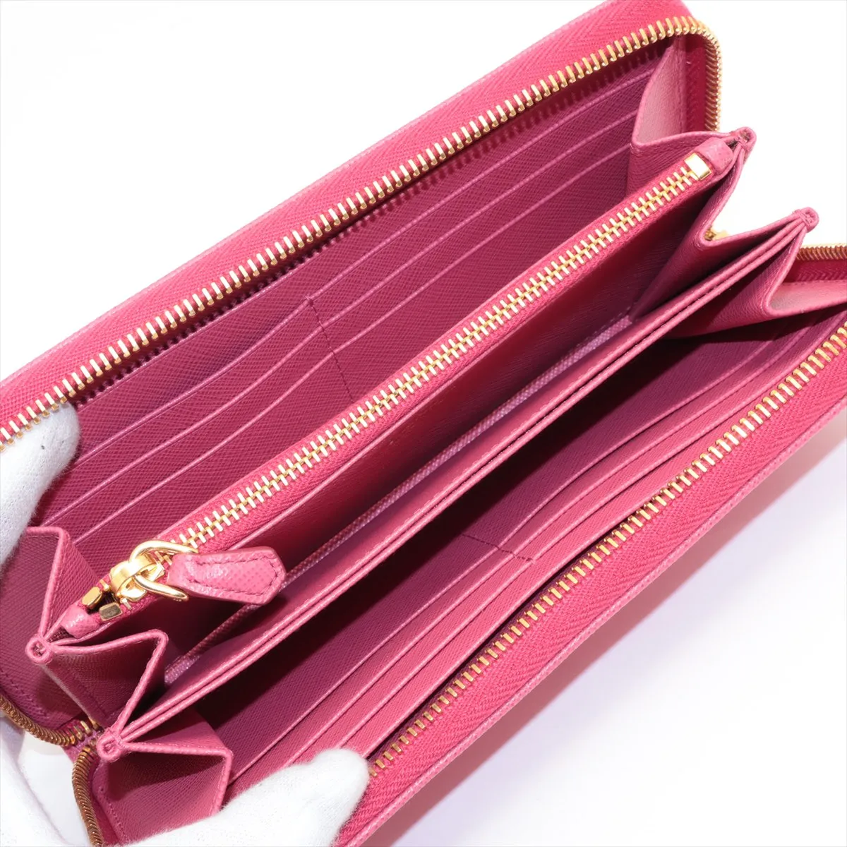 Saffiano Metal 1ML506 Leather Round Zip Wallet Pink — view 3