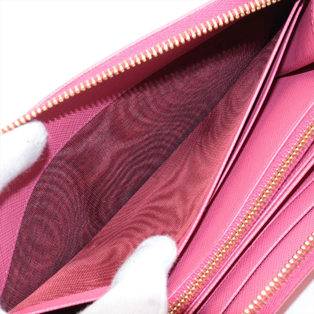 Saffiano Metal 1ML506 Leather Round Zip Wallet Pink — view 4