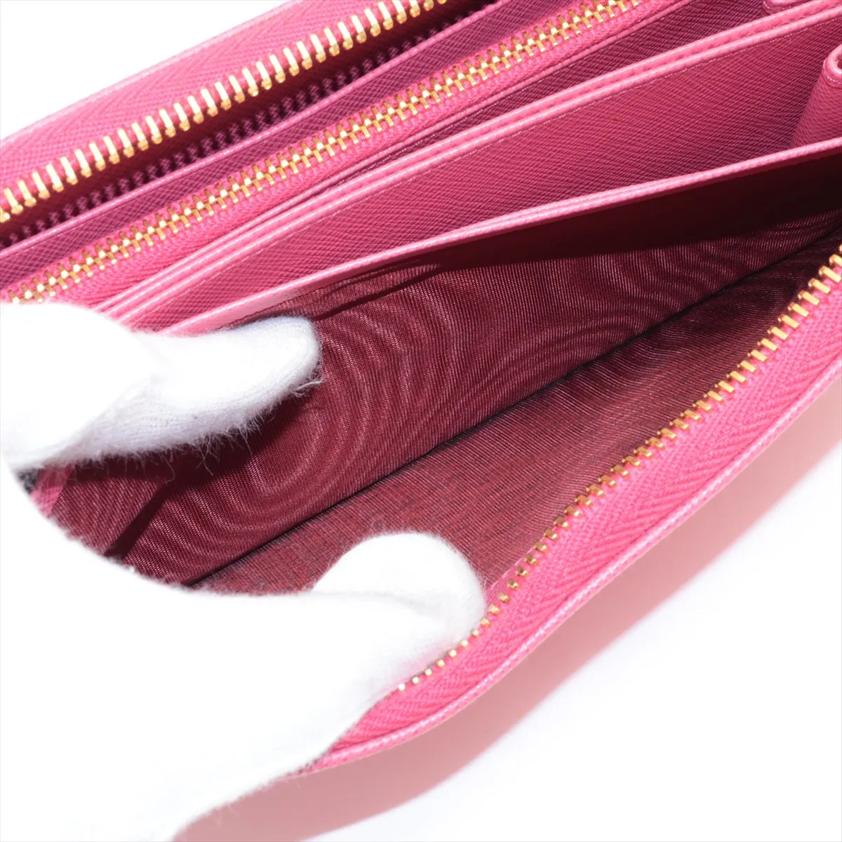 Saffiano Metal 1ML506 Leather Round Zip Wallet Pink — view 9