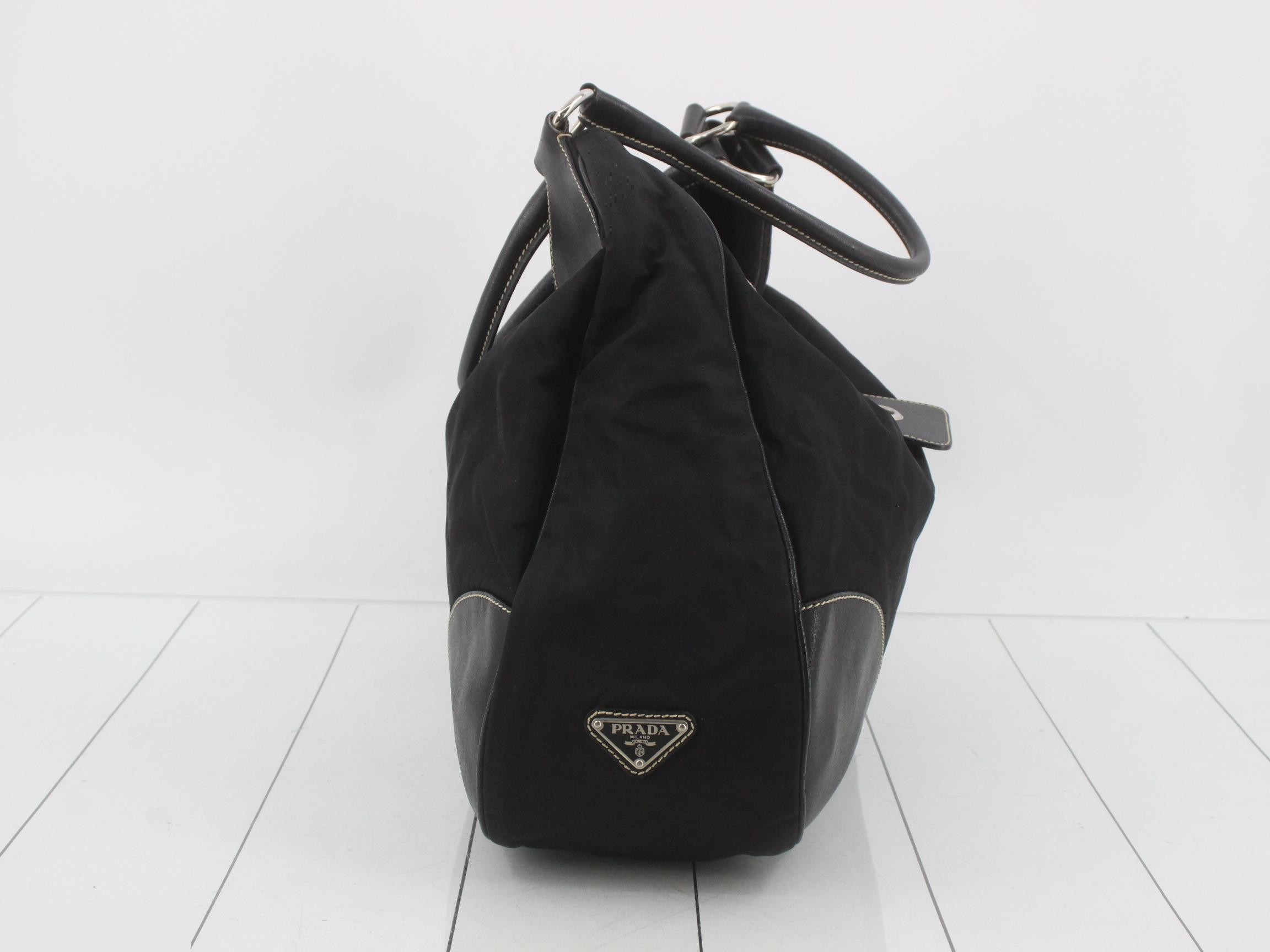 Nylon and leather combination handbag, with dust bag. — view 4