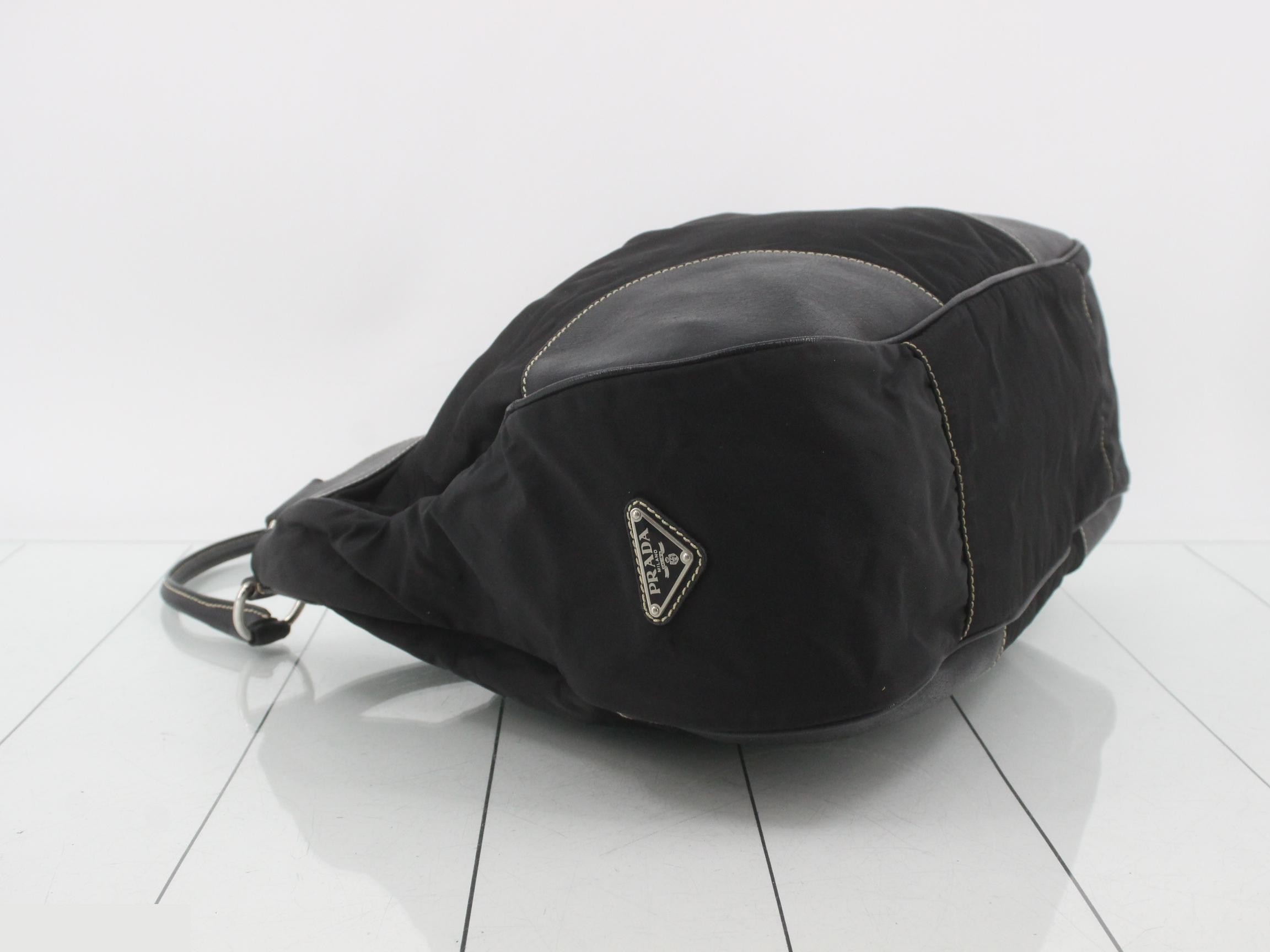 Nylon and leather combination handbag, with dust bag. — view 5