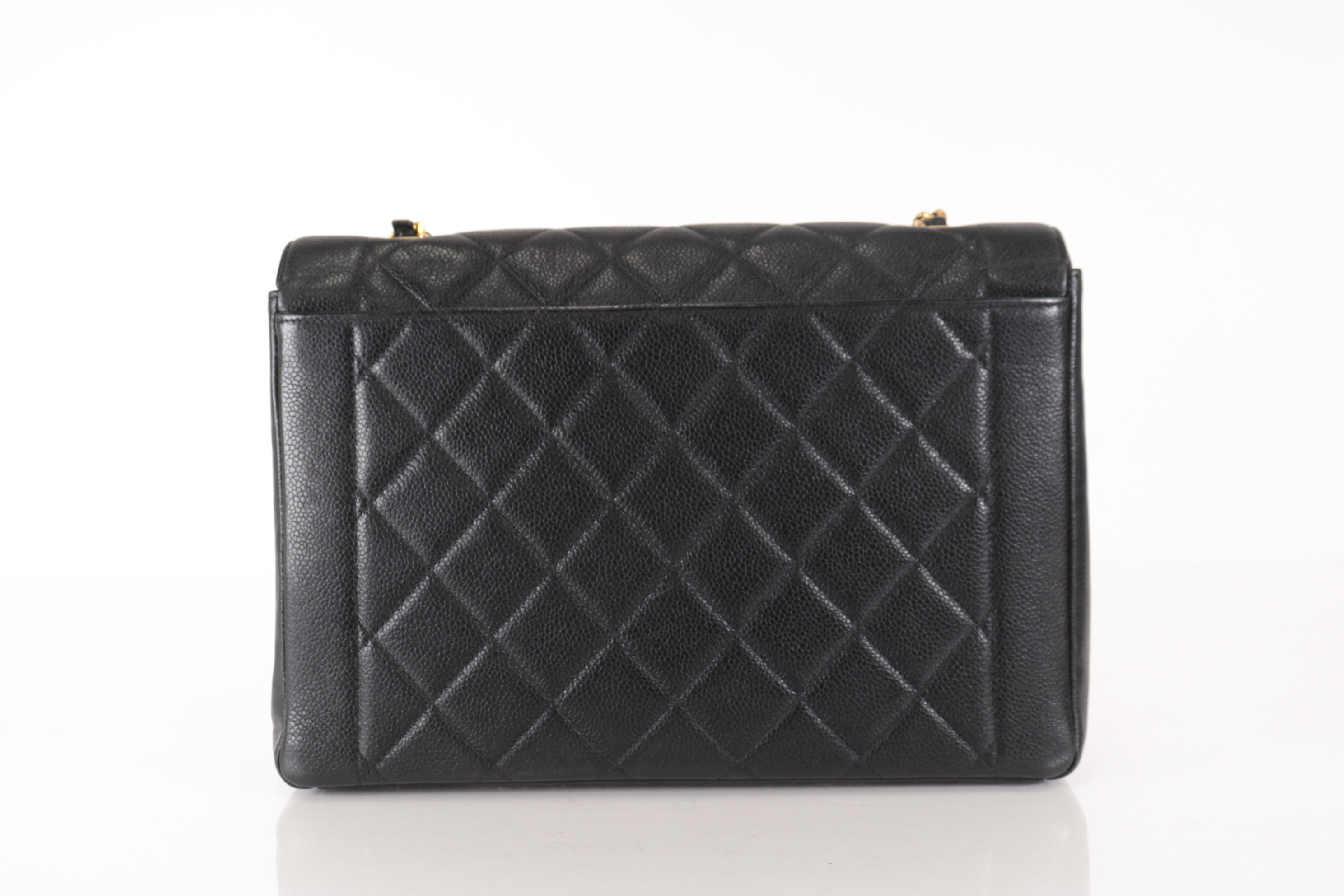 Diana 30 Caviar Chain Shoulder Bag (Serial No. 4) — view 3