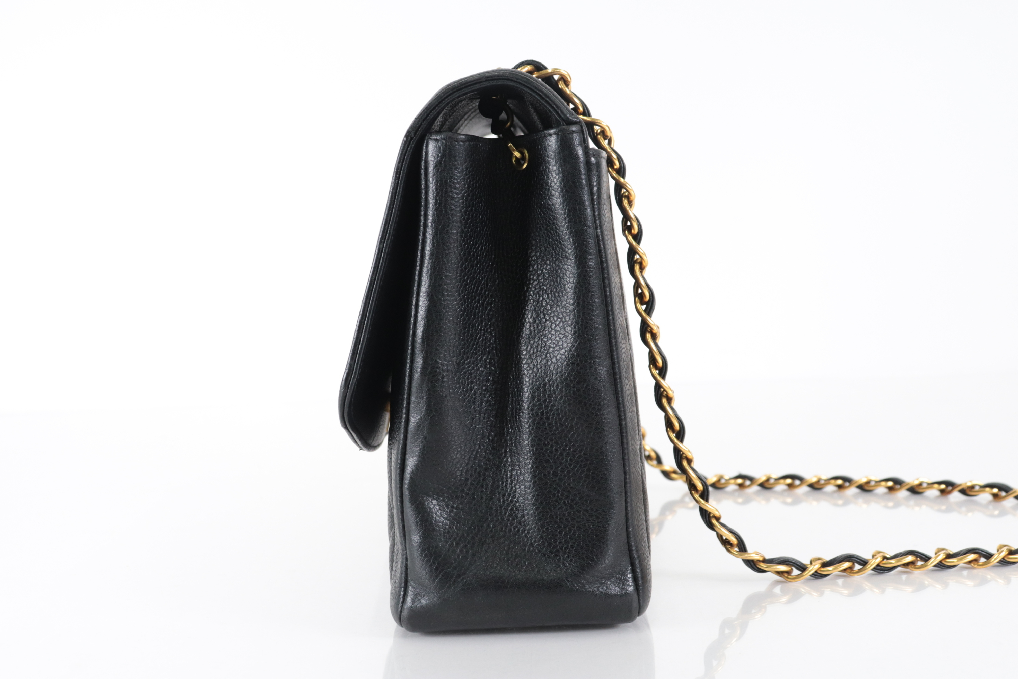 Diana 30 Caviar Chain Shoulder Bag (Serial No. 4) — view 5