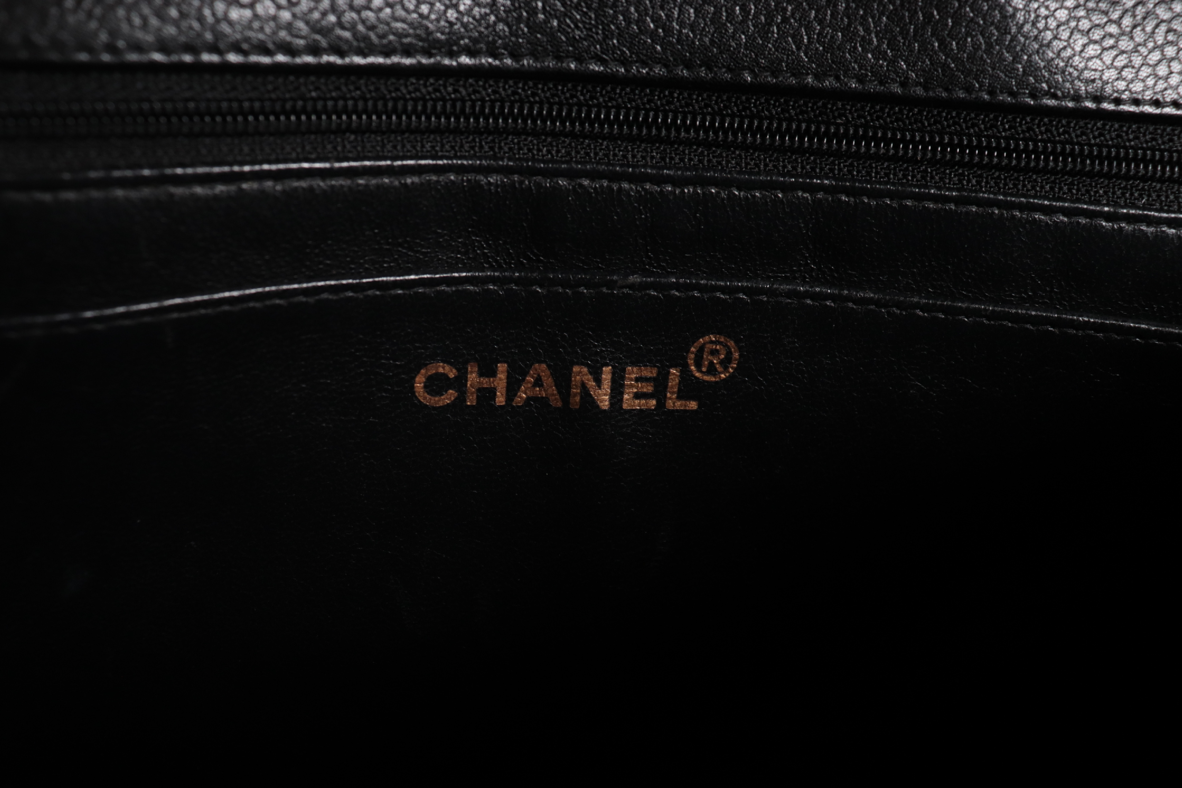 Diana 30 Caviar Chain Shoulder Bag (Serial No. 4) — view 8