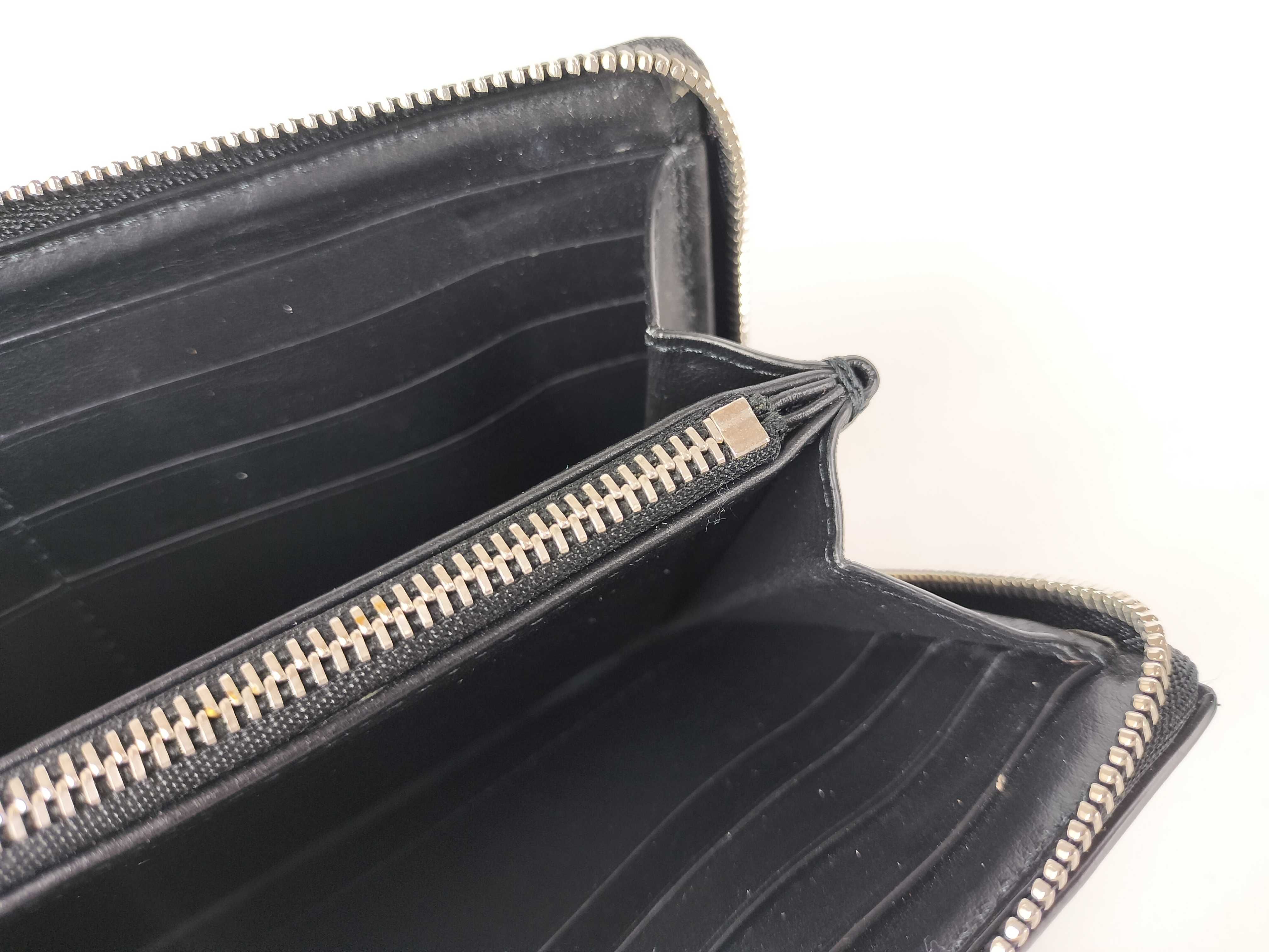 Maxi Intrecciato Cassette Zip Around Wallet — view 10