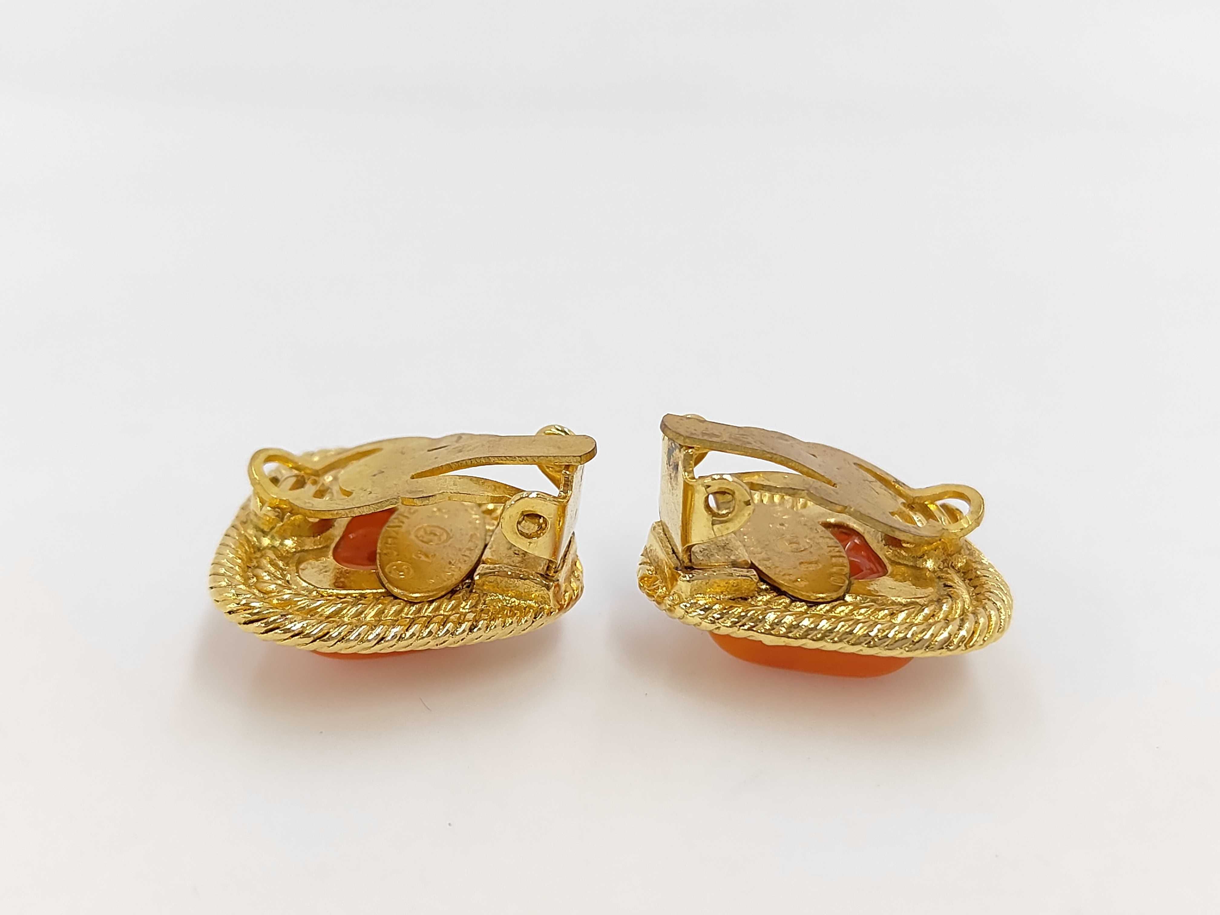 23-stamp Triangle Stone Earrings — view 3