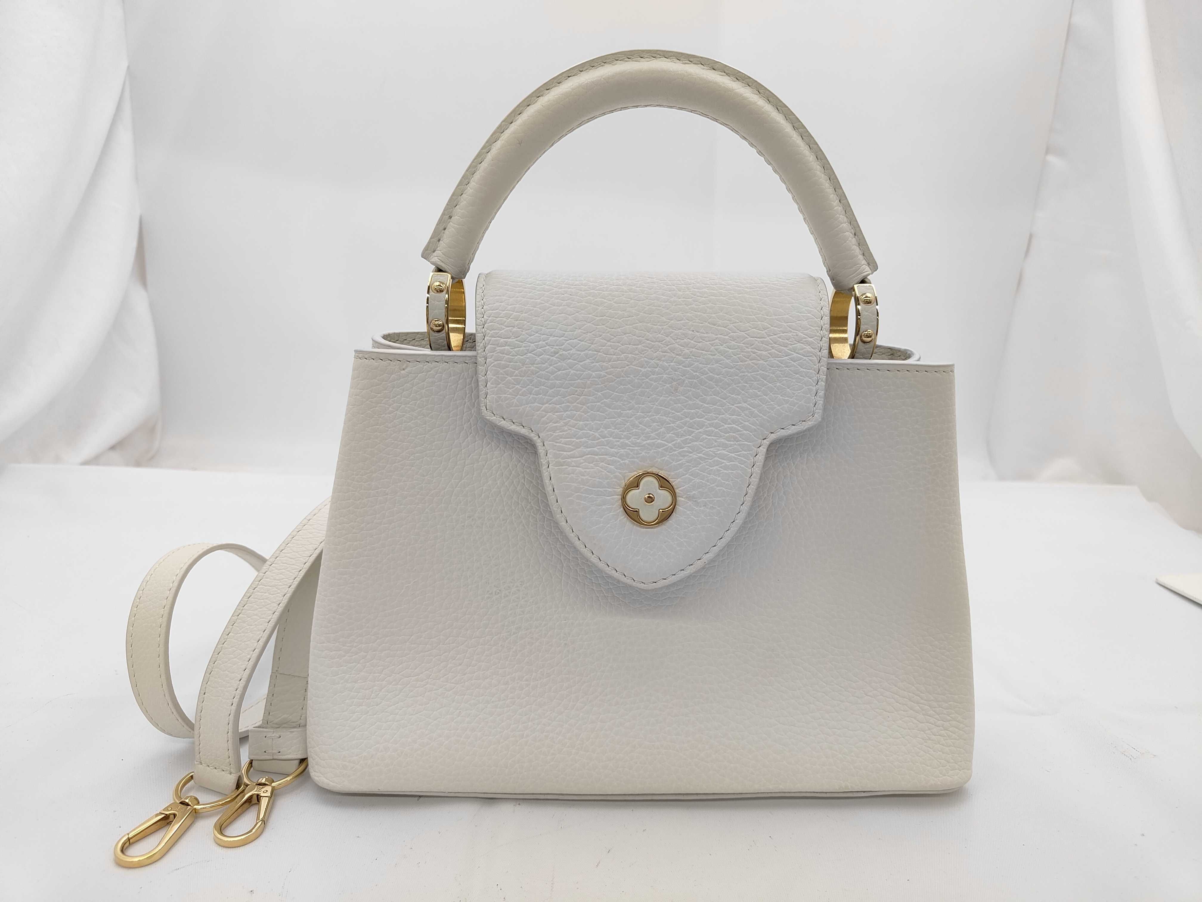 Capucines BB Quartz Taurillon Leather Handbag M24545 NFC