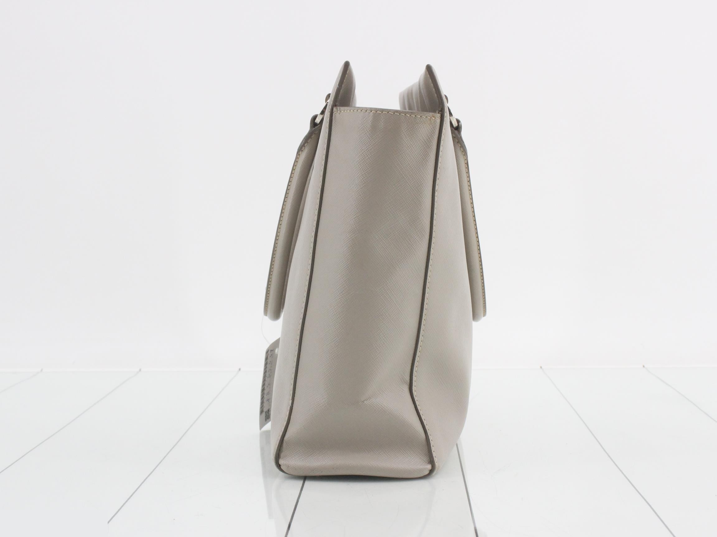 handbag — view 3