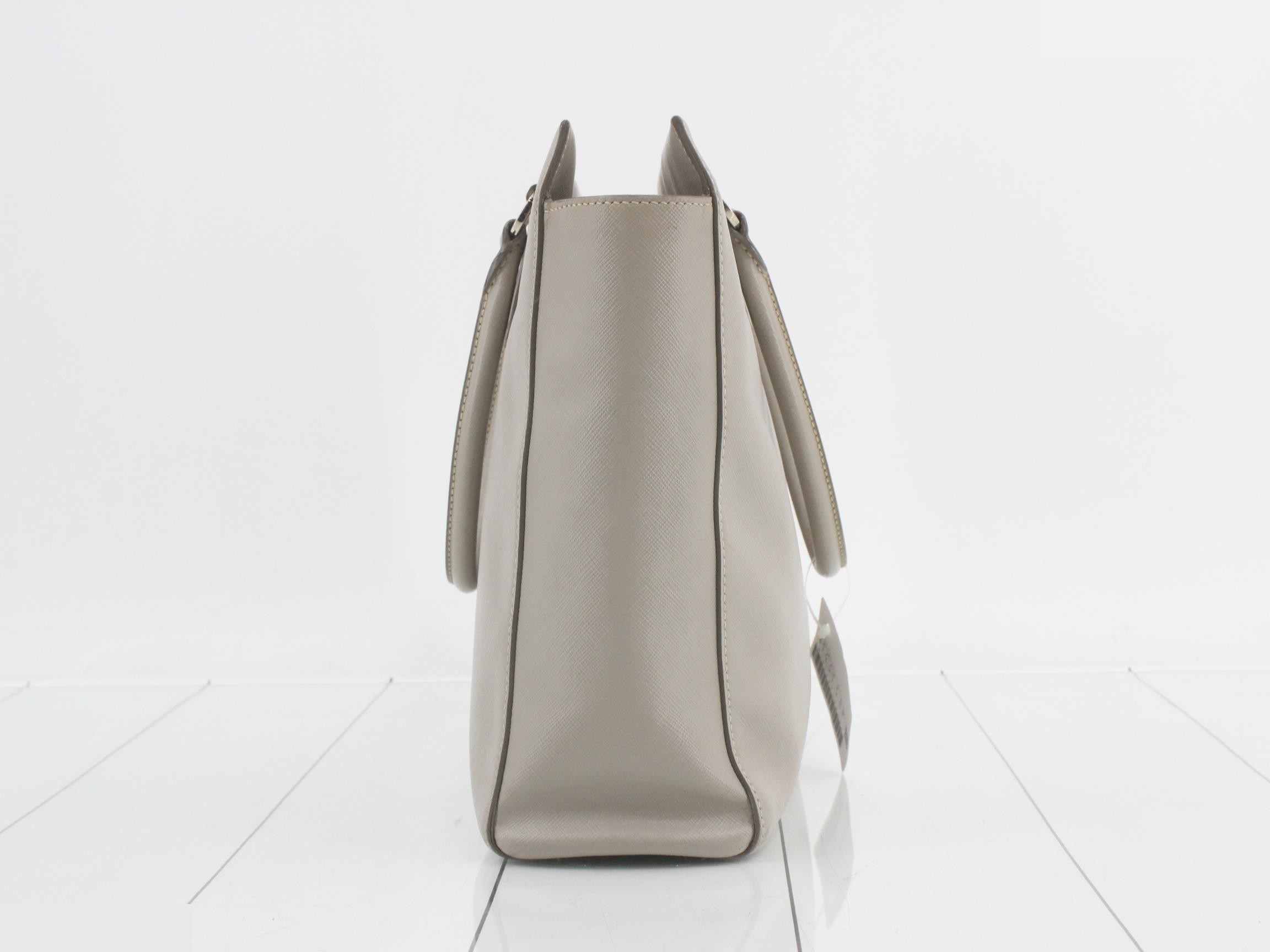 handbag — view 4
