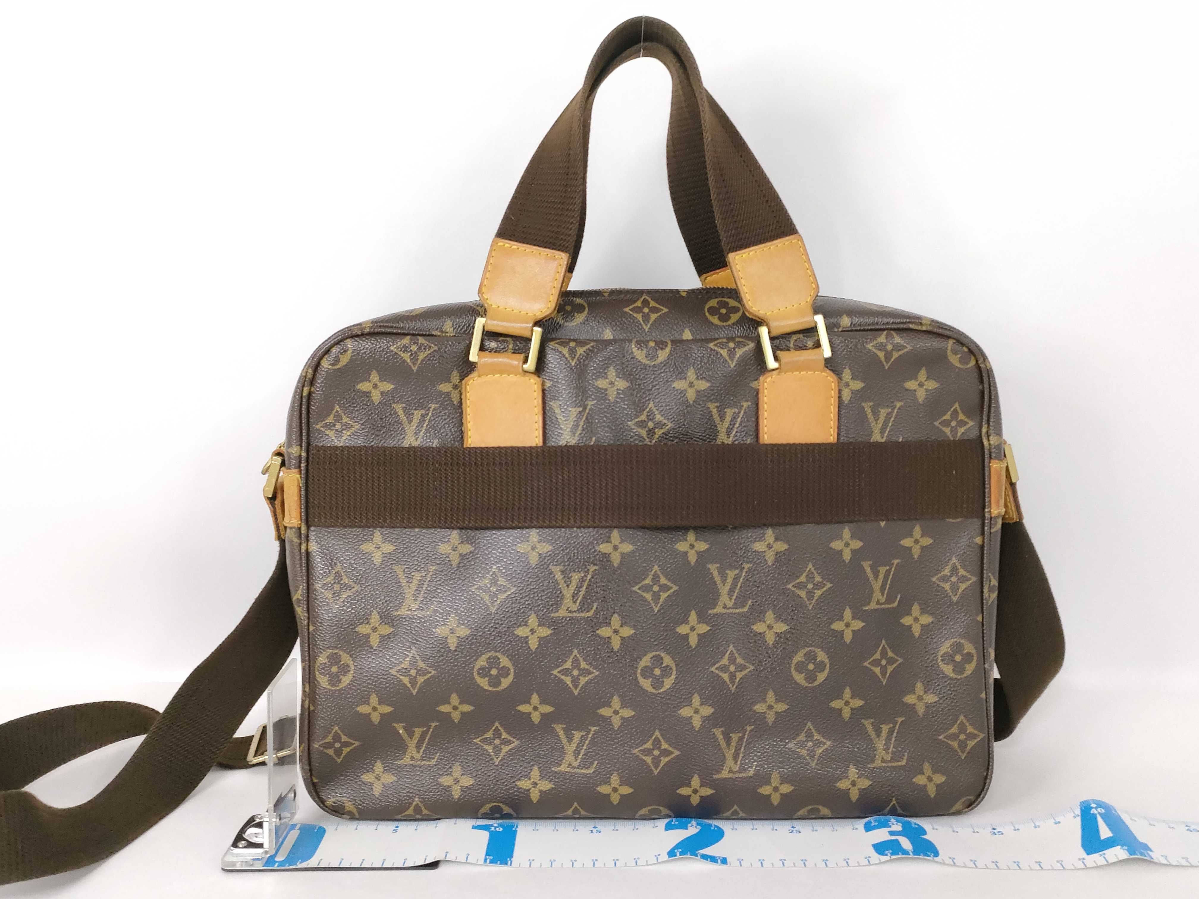Monogram Sac Bosphore M40043 Shoulder Bag Handbag — view 2