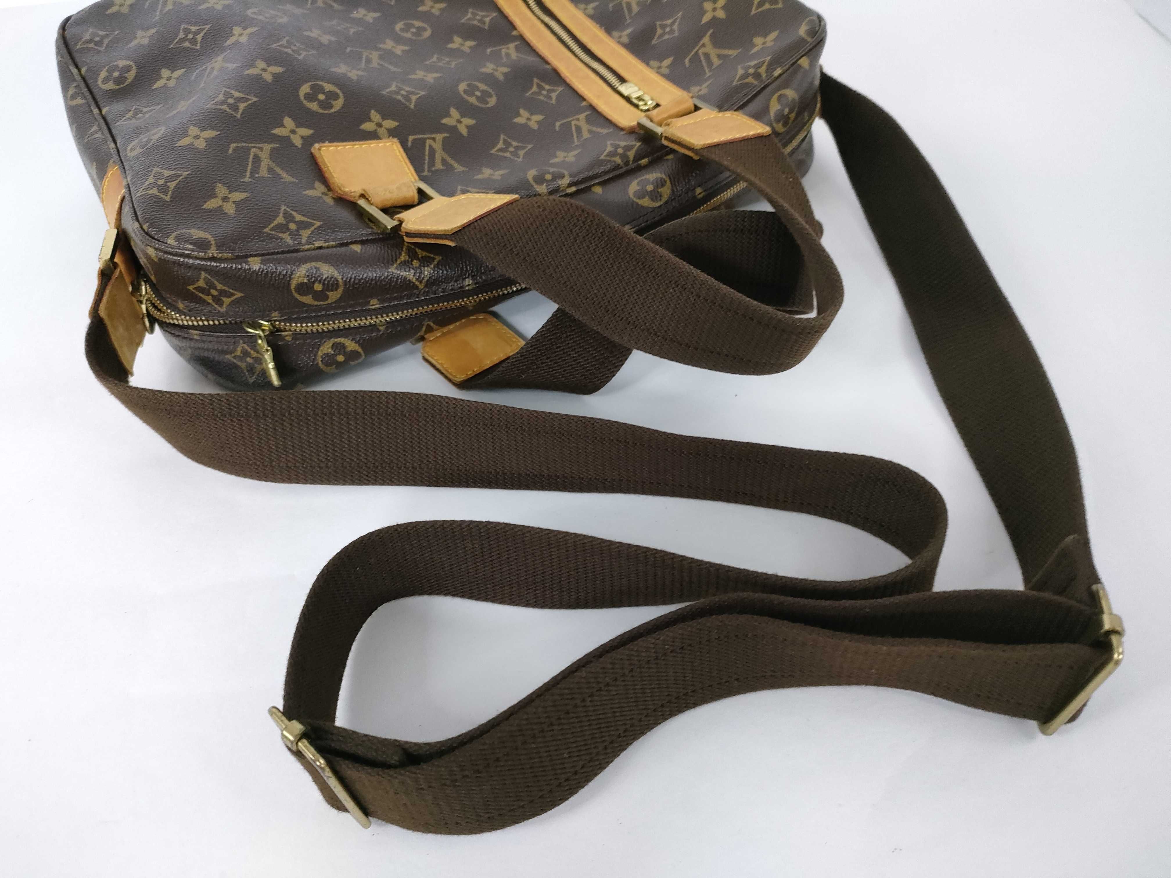 Monogram Sac Bosphore M40043 Shoulder Bag Handbag — view 6