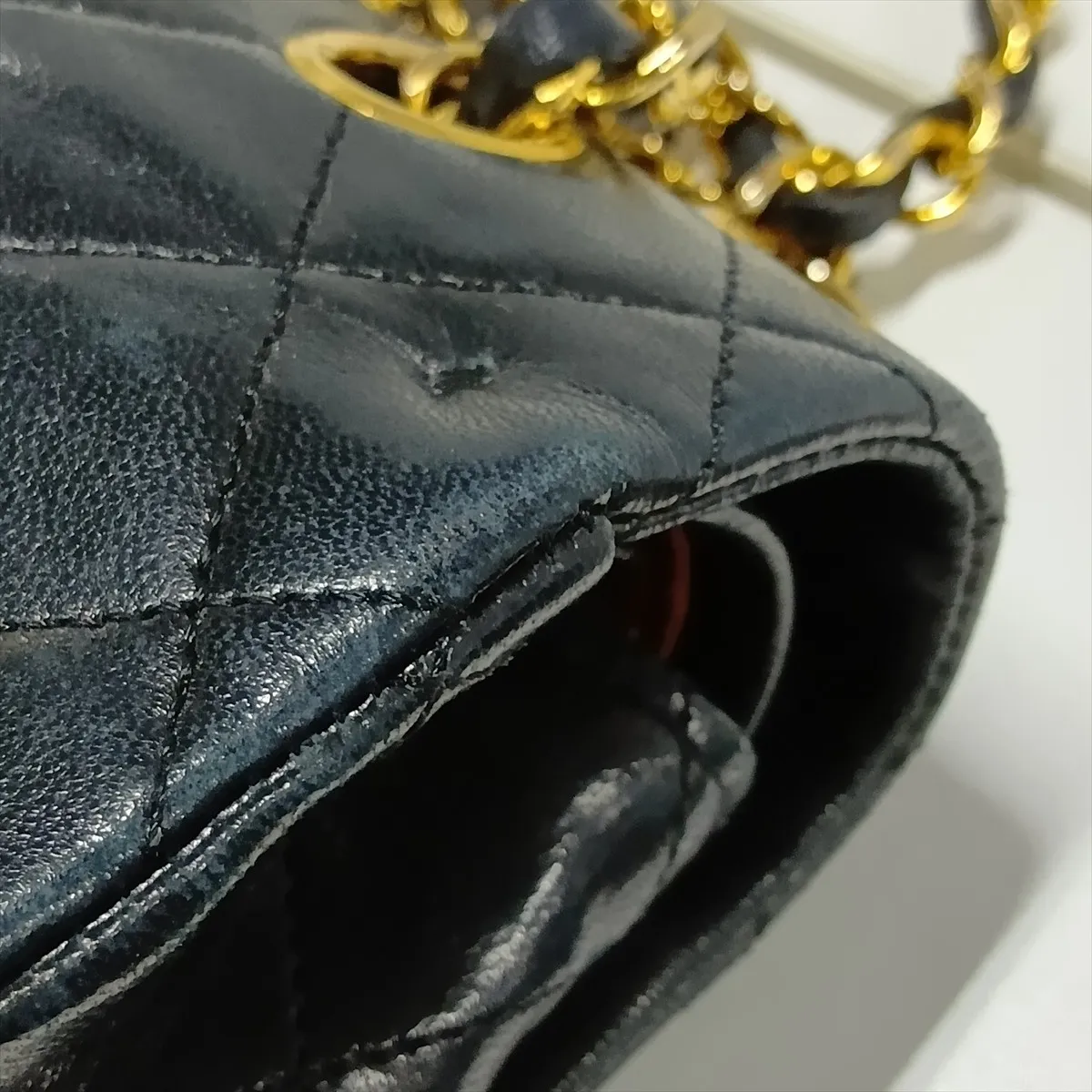 [Individually packaged] Chanel Matelassé 25 Lambskin Double Flap Double Chain Bag, Black with Gold Hardware, 1440384, Series 1, A01112 — view 14