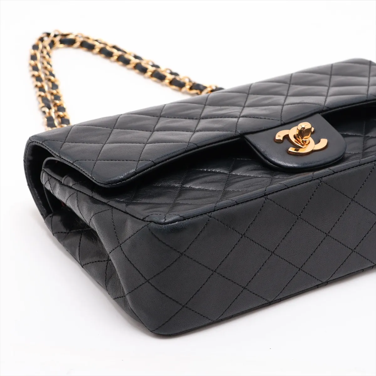 [Individually packaged] Chanel Matelassé 25 Lambskin Double Flap Double Chain Bag, Black with Gold Hardware, 1440384, Series 1, A01112 — view 4