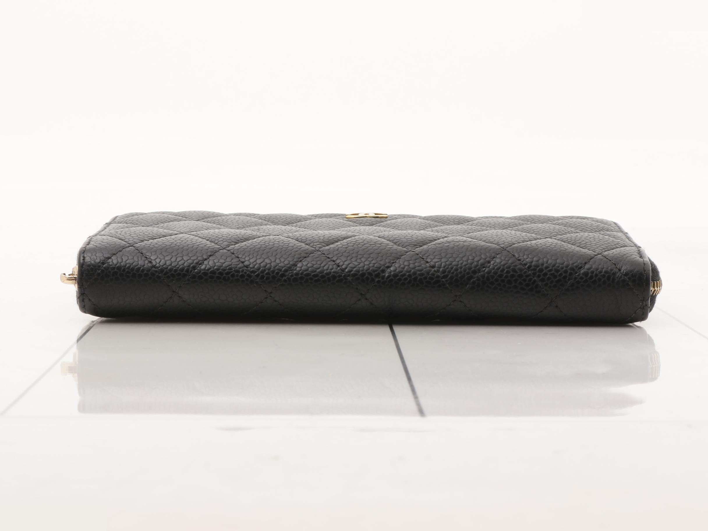 Caviar leather zip-around long wallet, serial number 31, with card and sticker. — view 3